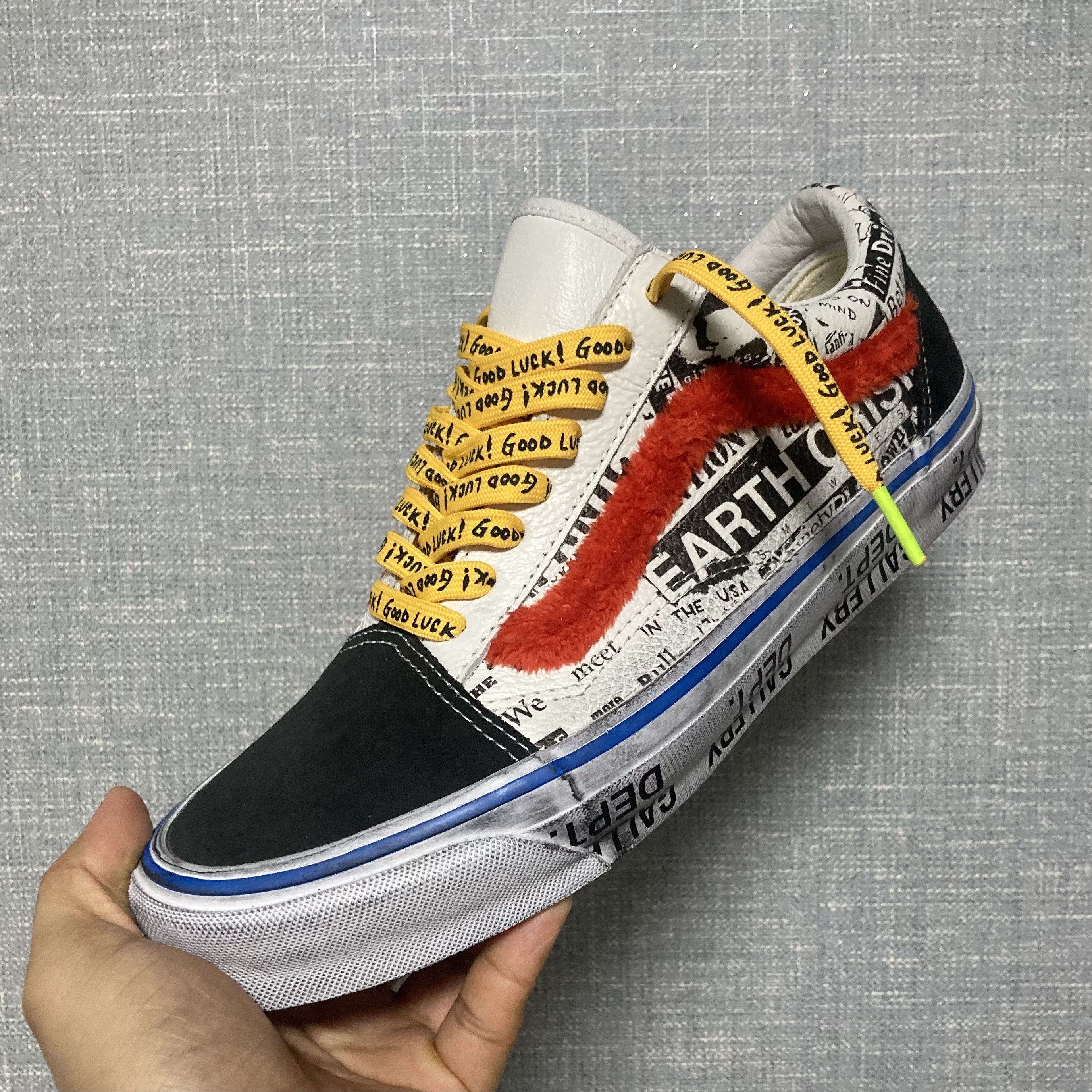 Vans Vault x Gallery Dept. OG Old Skool LX 착용 스타일
