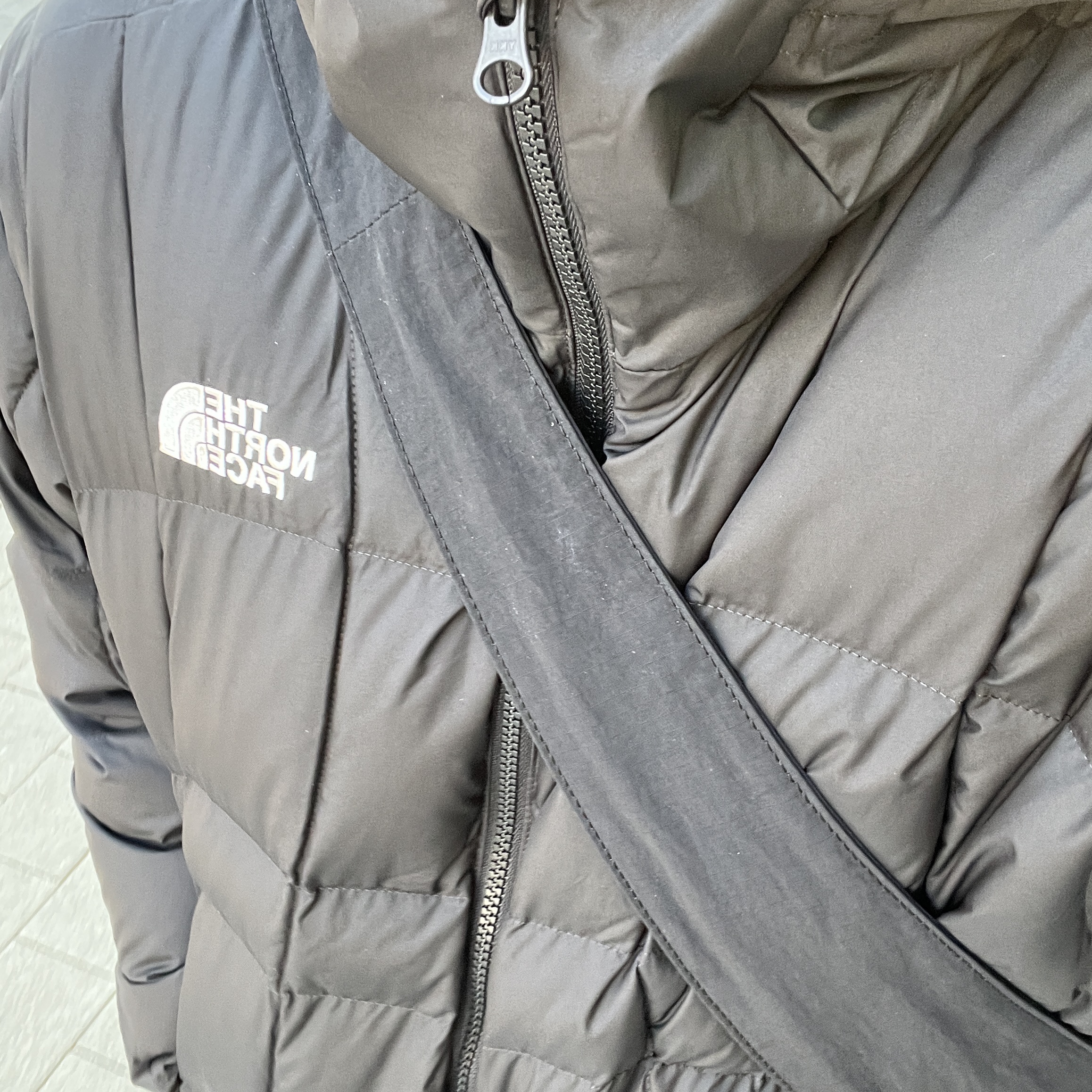 The North Face White Label Wave LT On Ball Jacket Black 착용 스타일