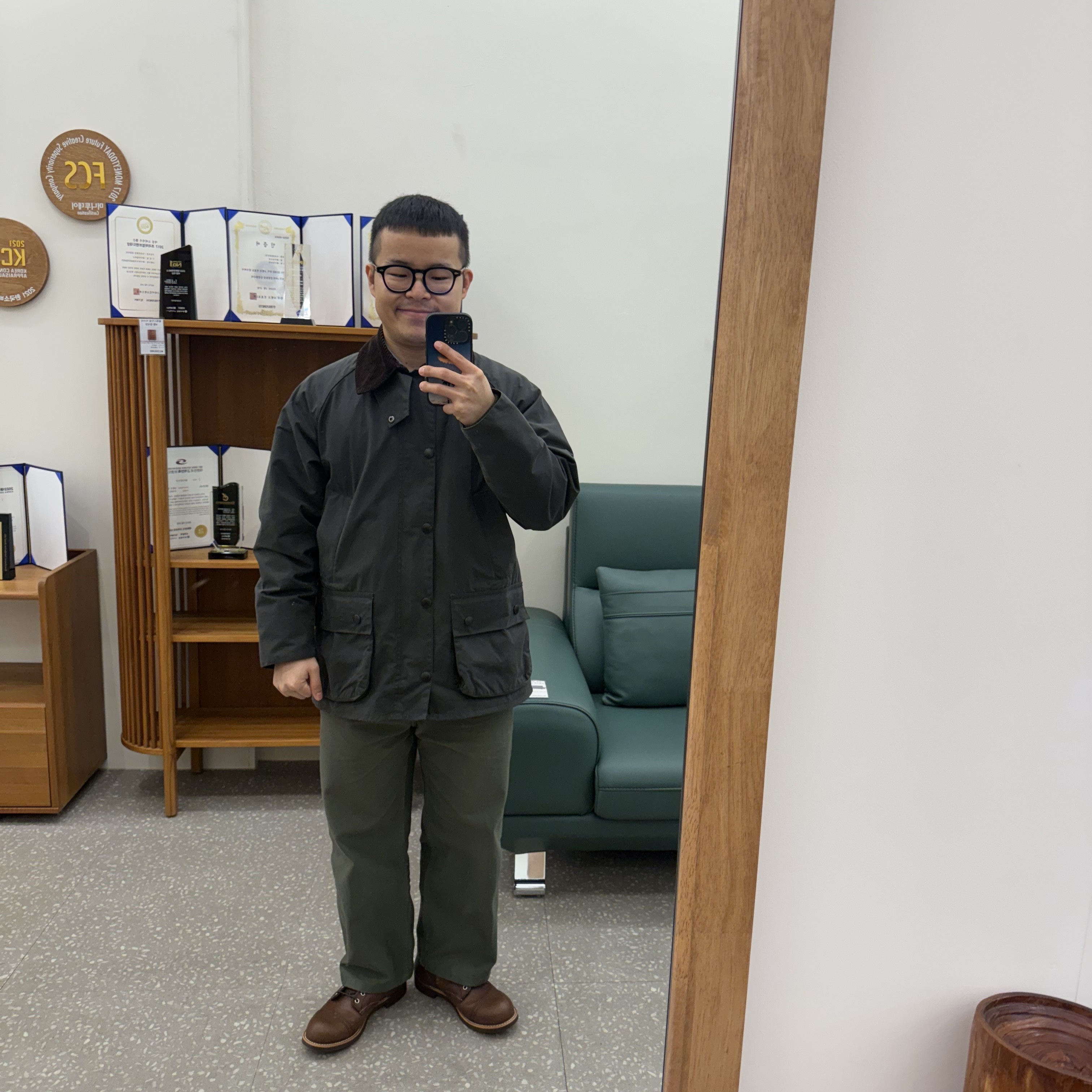 Red Wing Iron Ranger 8111 Amber Harness - D, Barbour Bedale Wax Jacket Sage 착용 스타일 - 5