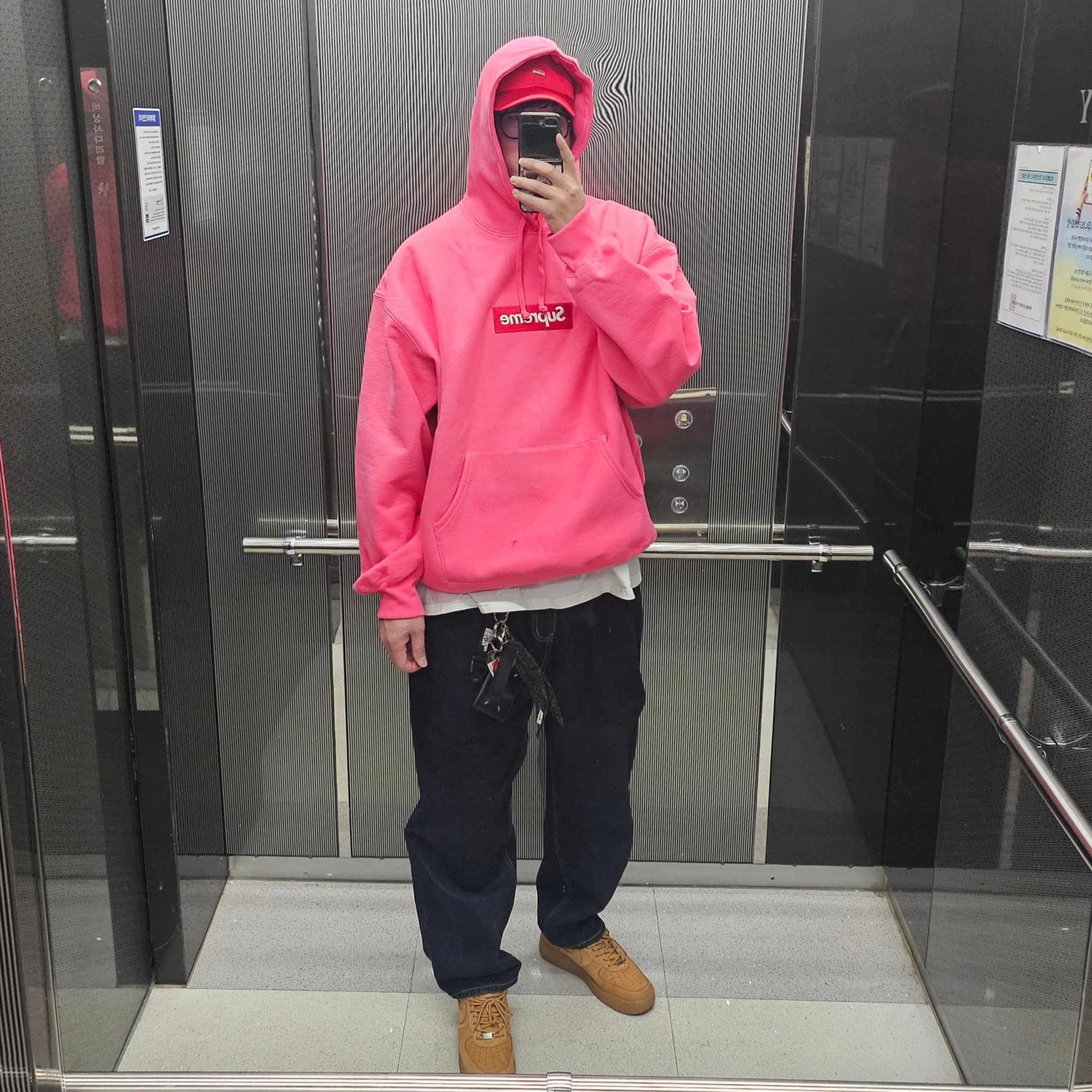 Supreme Box Logo Hooded Sweatshirt Magenta - 25FW, Nike x Supreme Air Force 1 Low Flax 착용 스타일