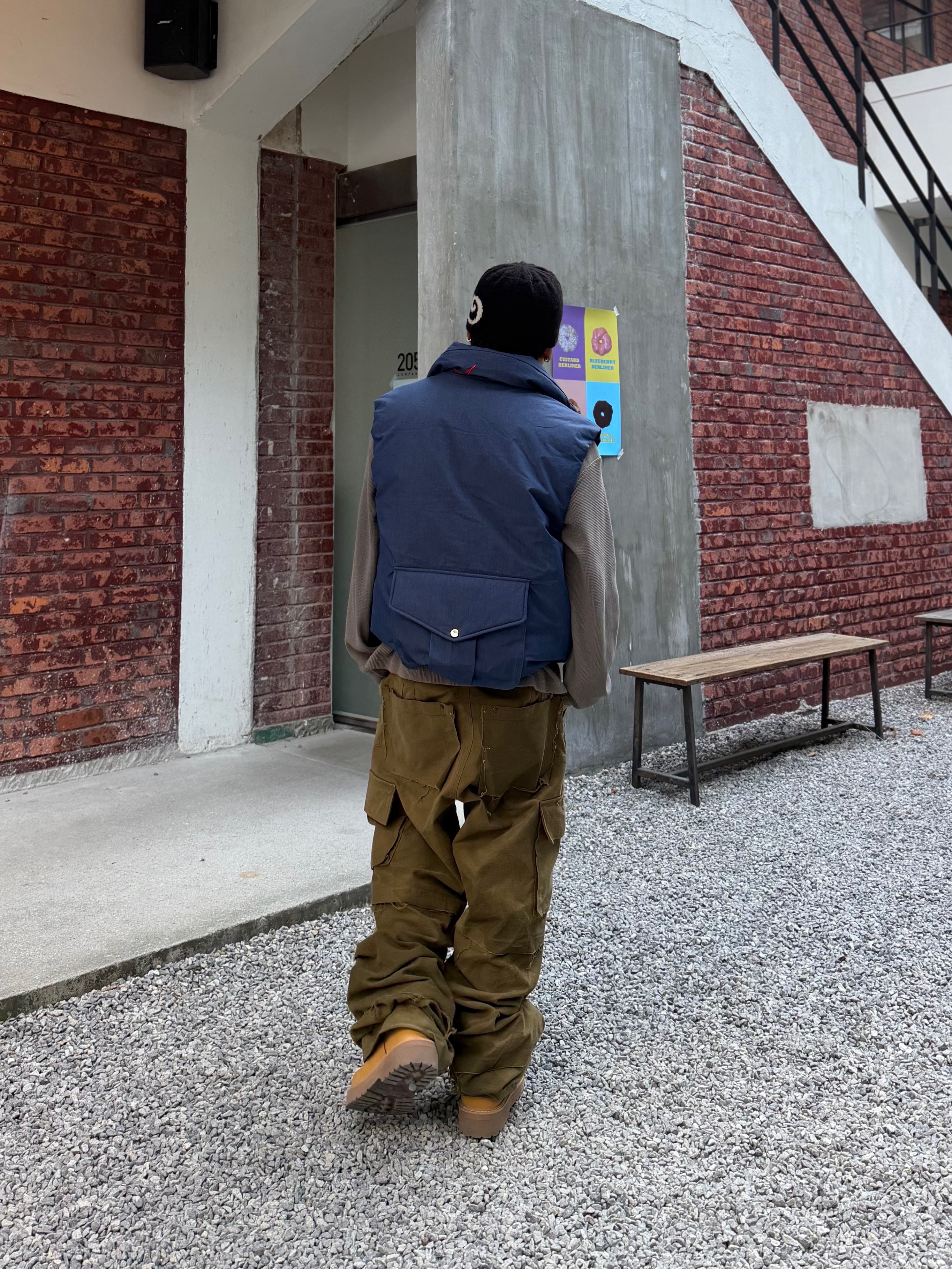 Wapworks Moleskin Belted Cargo Pants Olive Khaki 착용 스타일 - 6