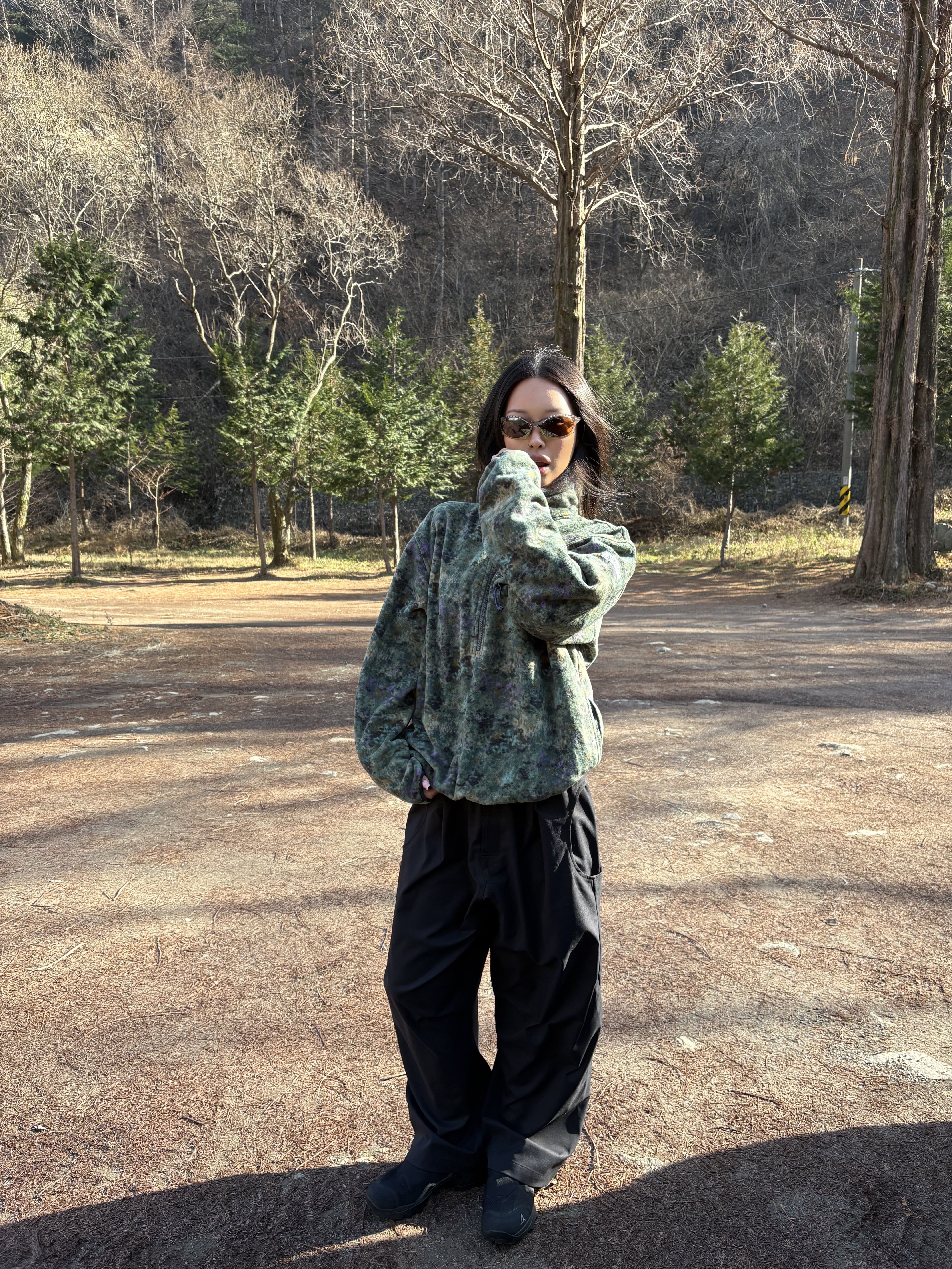 Oakley Factory Team x Brain Dead Plantaris Sunglasses Sepia, Roa Hiking Minaar Black 착용 스타일 - 2