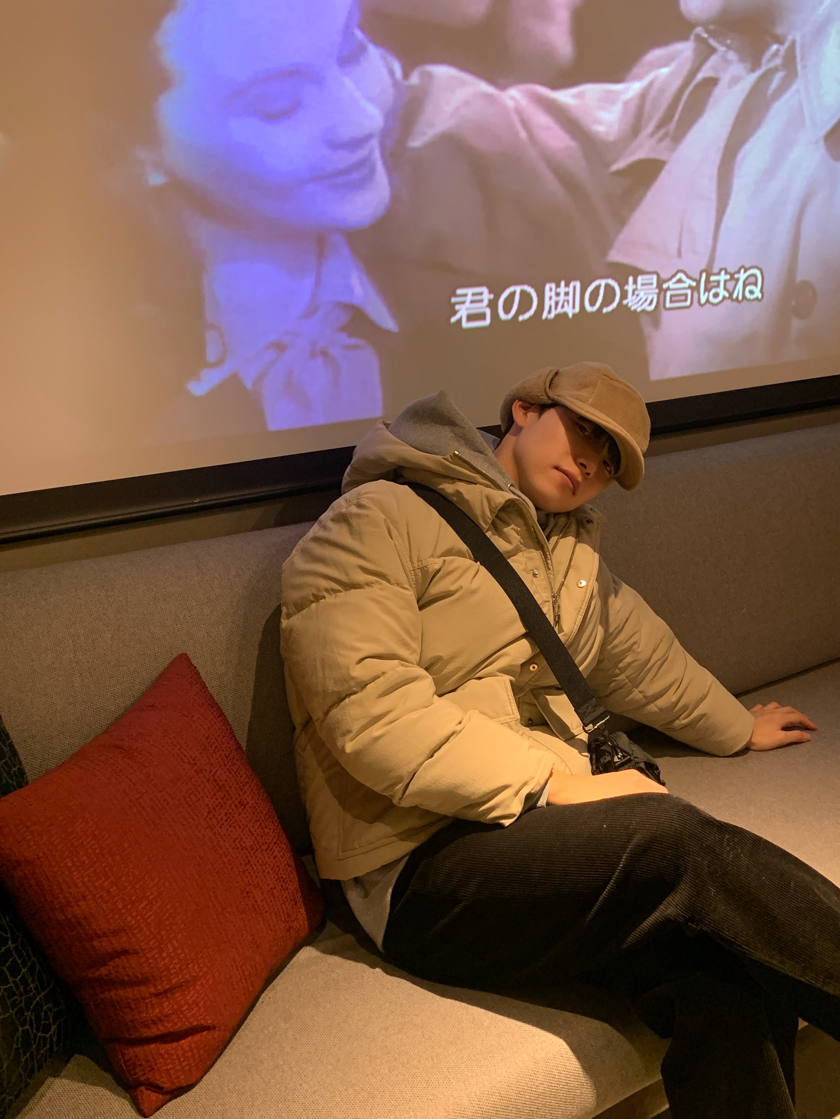 The North Face Puffy Fleece Earmuff Cap Beige, Porter Force 2Way Waist Bag Black 착용 스타일 - 3