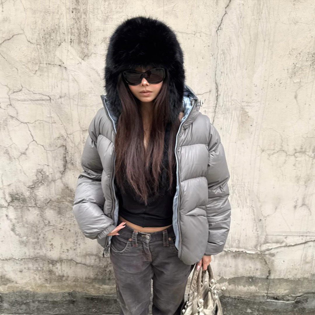 Thevinylhouse Reversible Padded Jacket Grey 착용 스타일