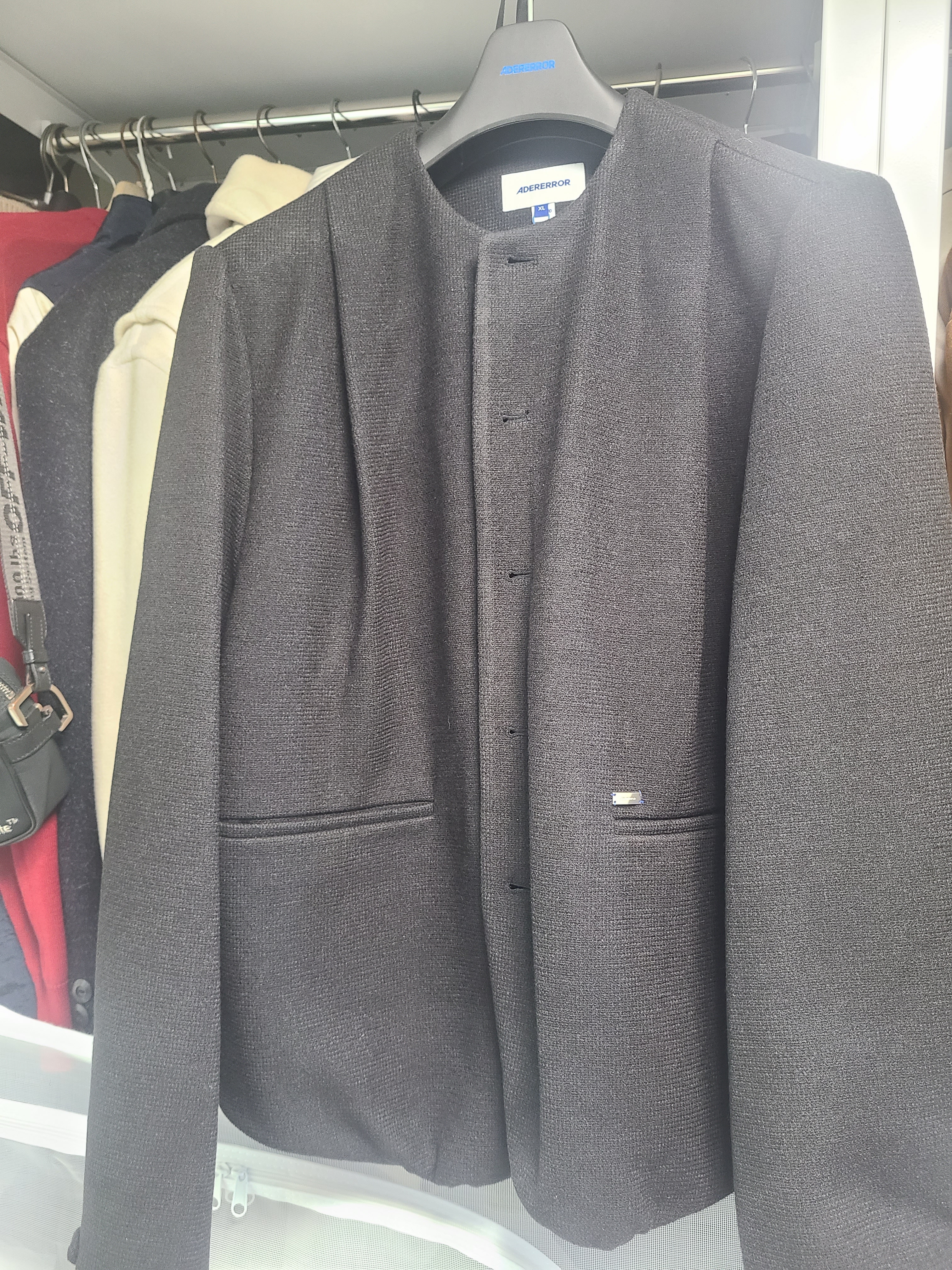 Ader Error Product. 9 Noir 착용 스타일 - 2