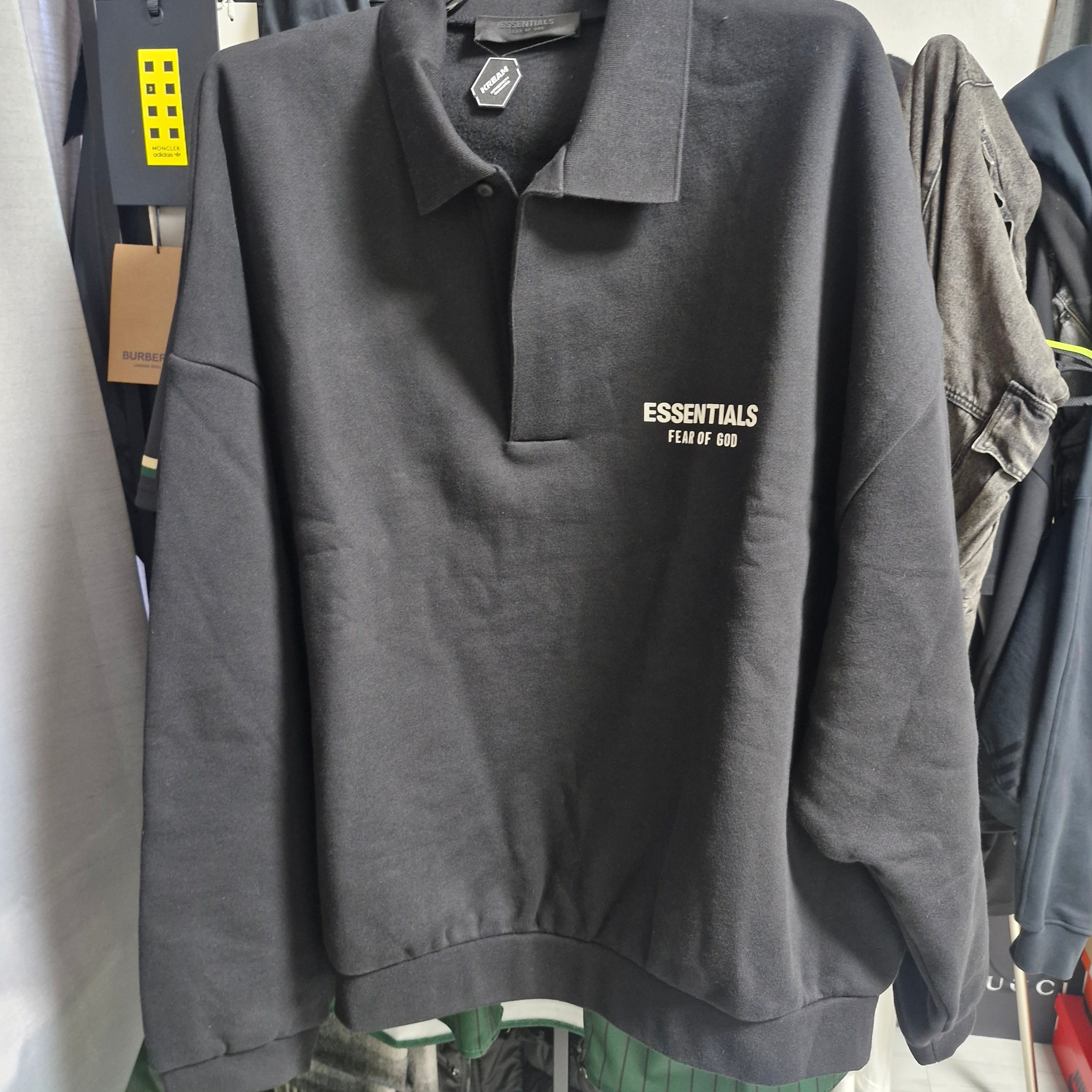 Essentials Fleece Polo Sweatshirt Black - 24FW 착용 스타일 - 1