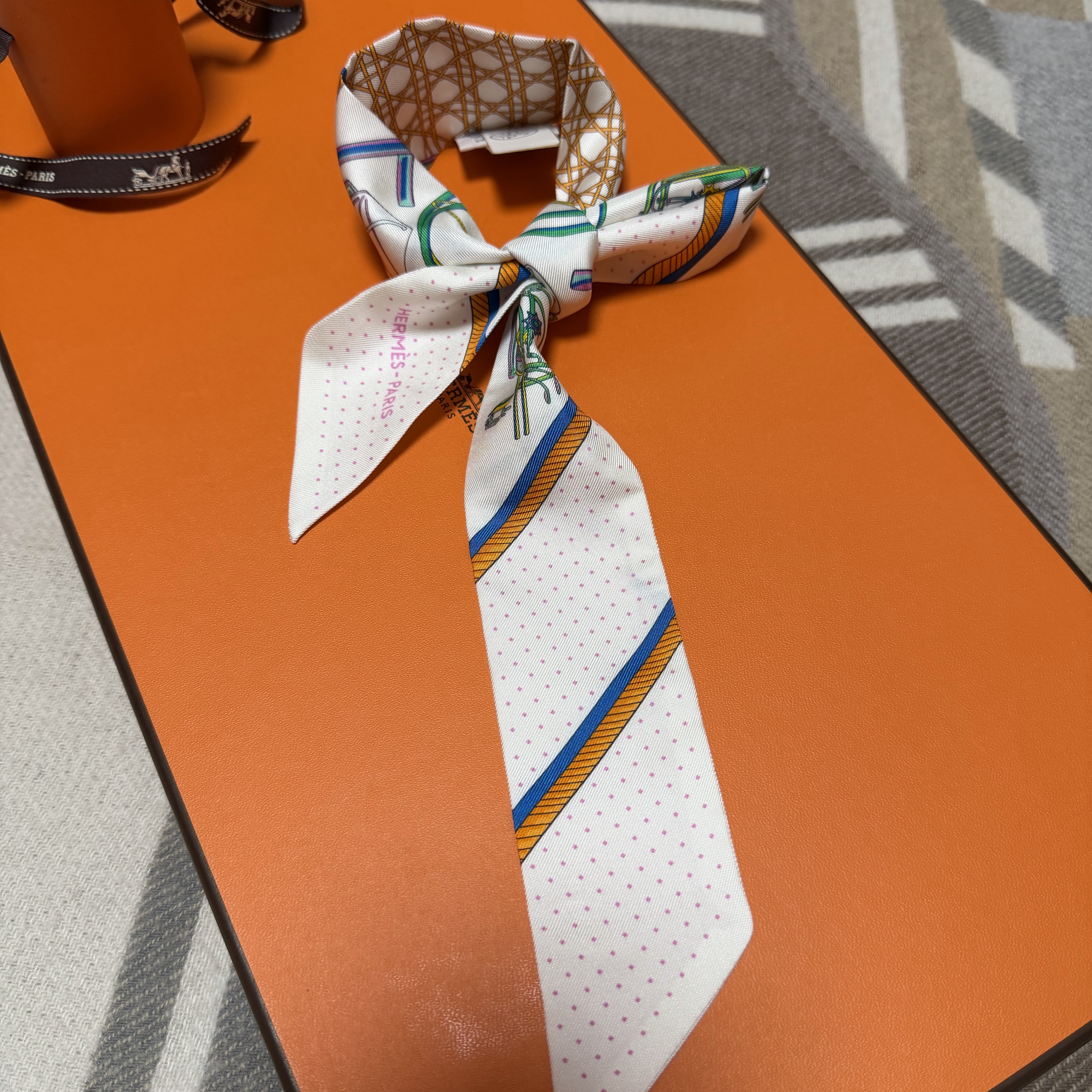 (W) Hermes Les Voitures A Transformation Twilly Blanc Orange Vert 착용 스타일 - 1