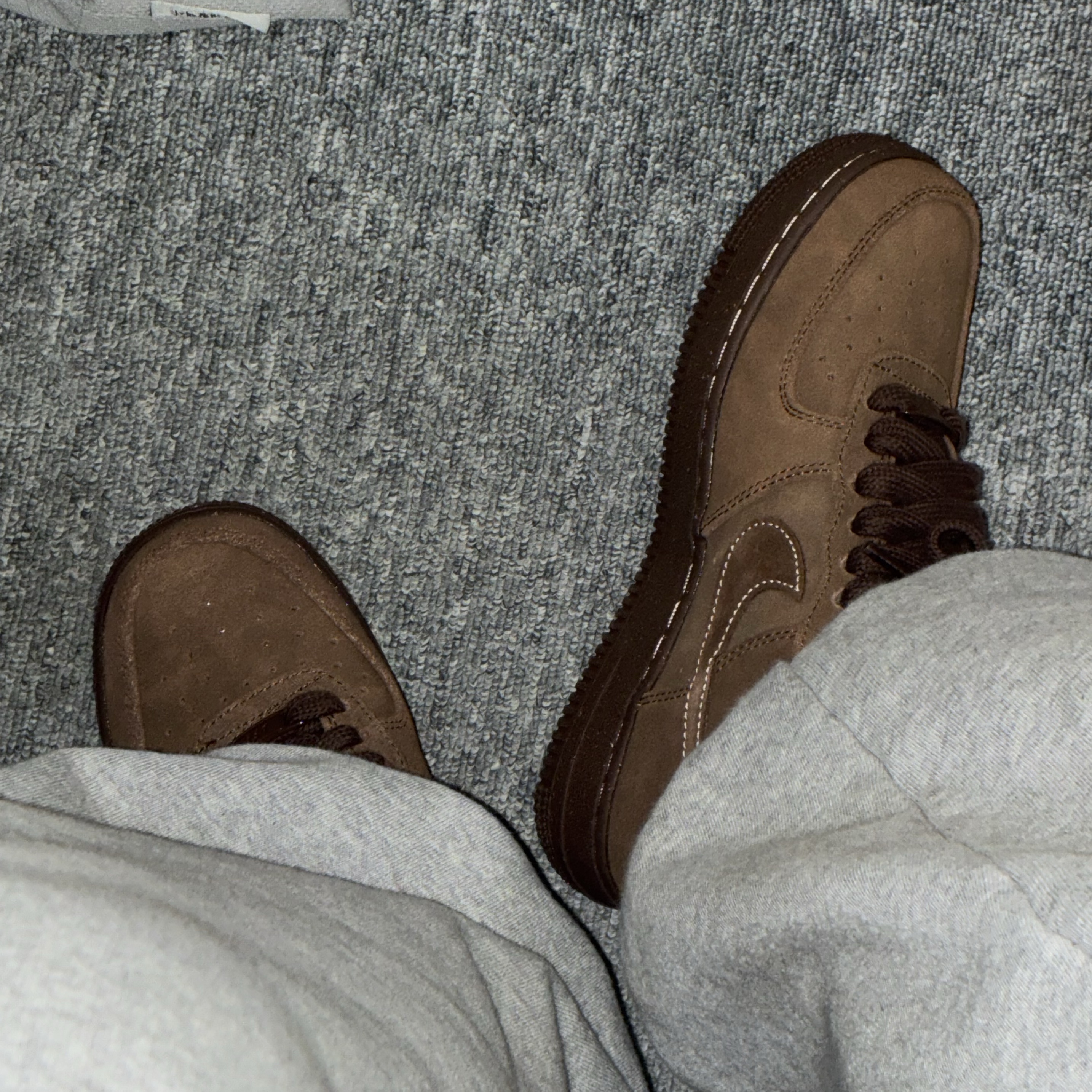 (W) Nike Air Force 1 '07 Cacao Wow 착용 스타일 - 1