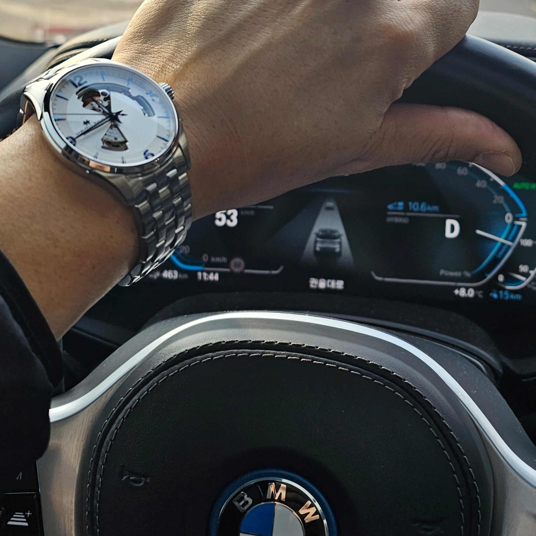 Hamilton Jazzmaster Open Heart 42mm Stainless Steel Silver 착용 스타일 - 1