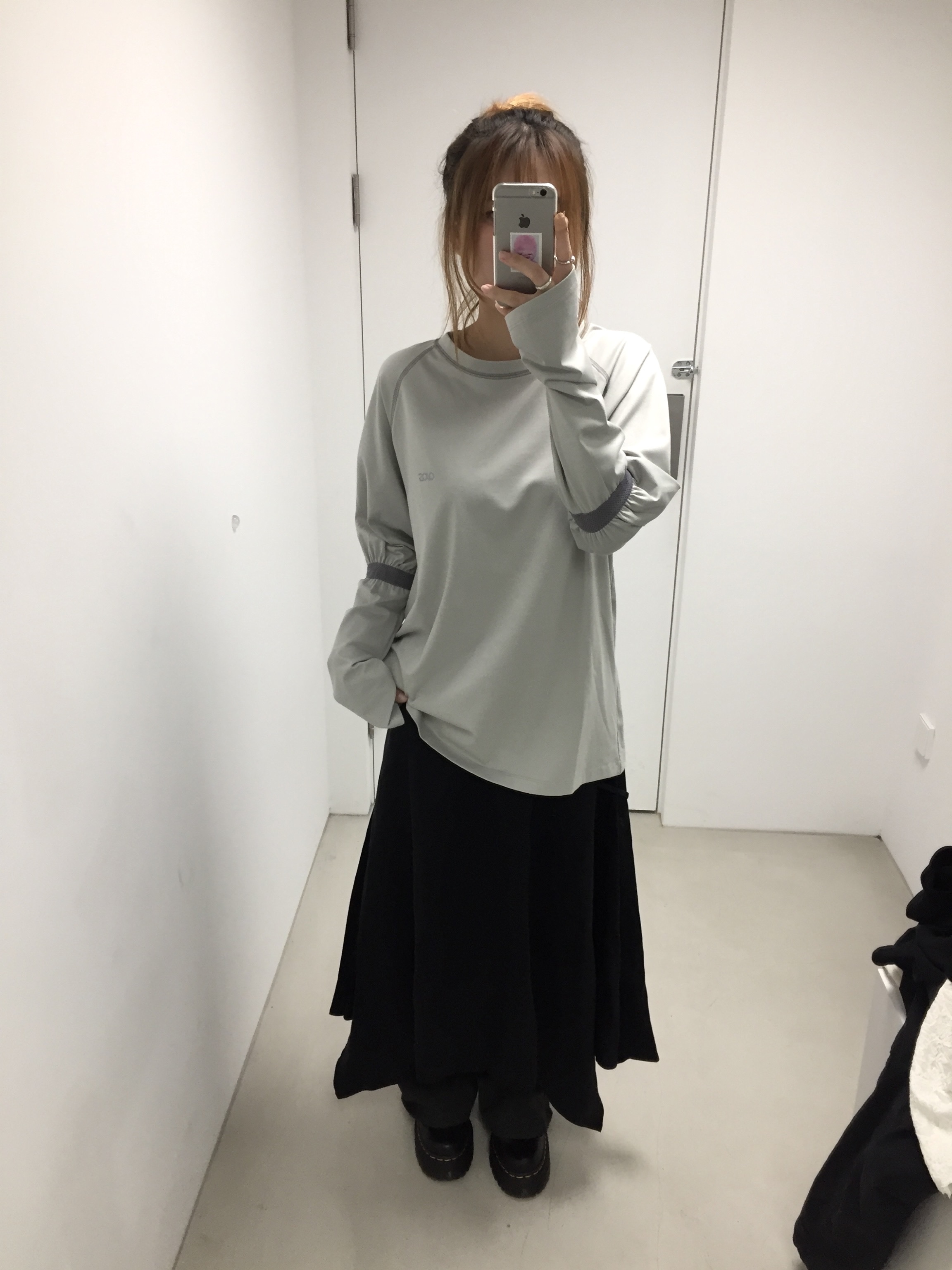 OJOS Mesh Band Puff Sleeve Mint Grey 착용 스타일 - 4