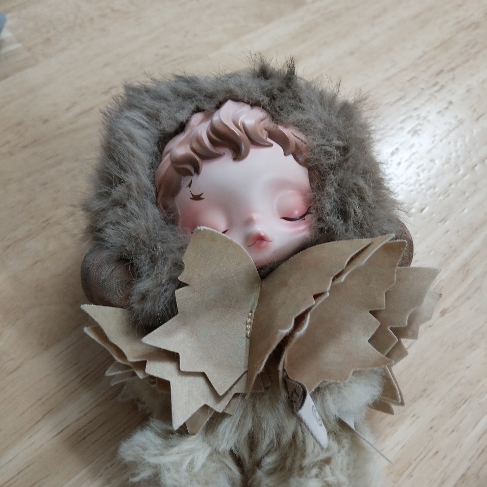 Pop Mart Skullpanda L’Impressionnisme Series Plush Doll (1 Blind Box) 착용 스타일