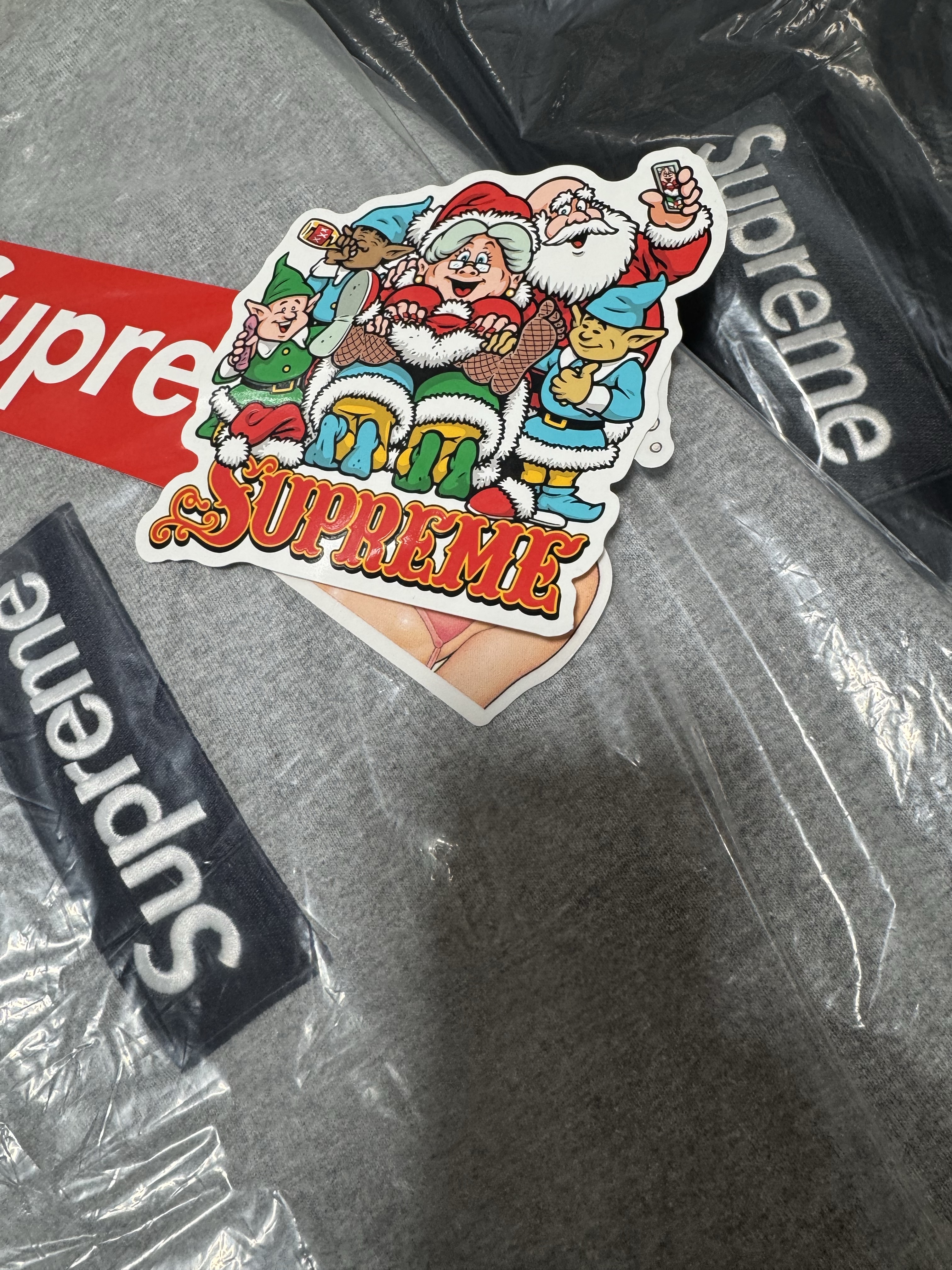 Supreme Box Logo Hooded Sweatshirt Heather Grey - 25FW, New Balance 993 Made in USA Grey - D Standard 착용 스타일 - 9
