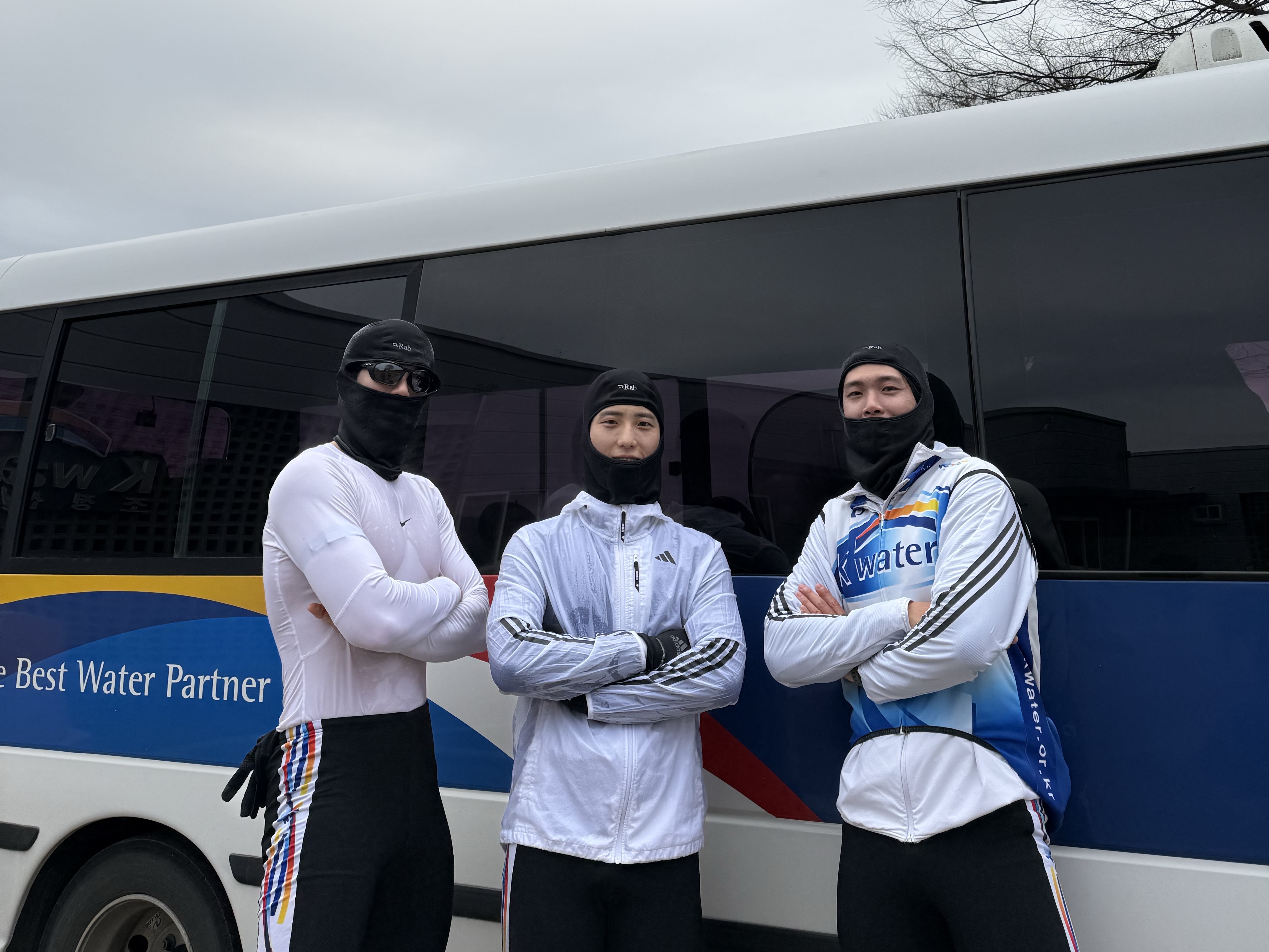 Rab Power Stretch Pro Balaclava Black 착용 스타일