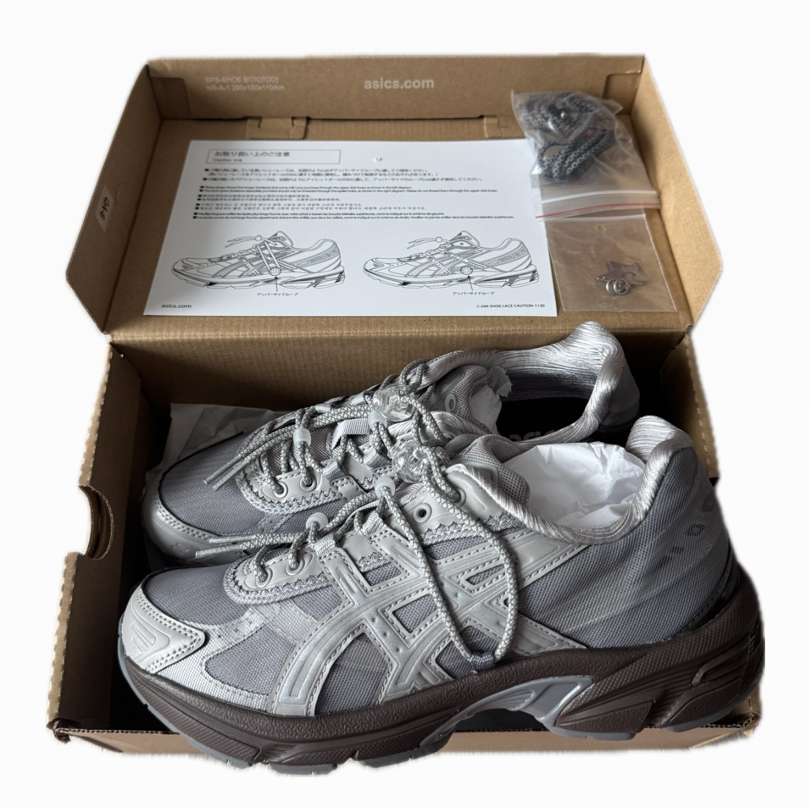 Asics x Atmos Pink x OJOS Gel-1130 RE Grey 착용 스타일