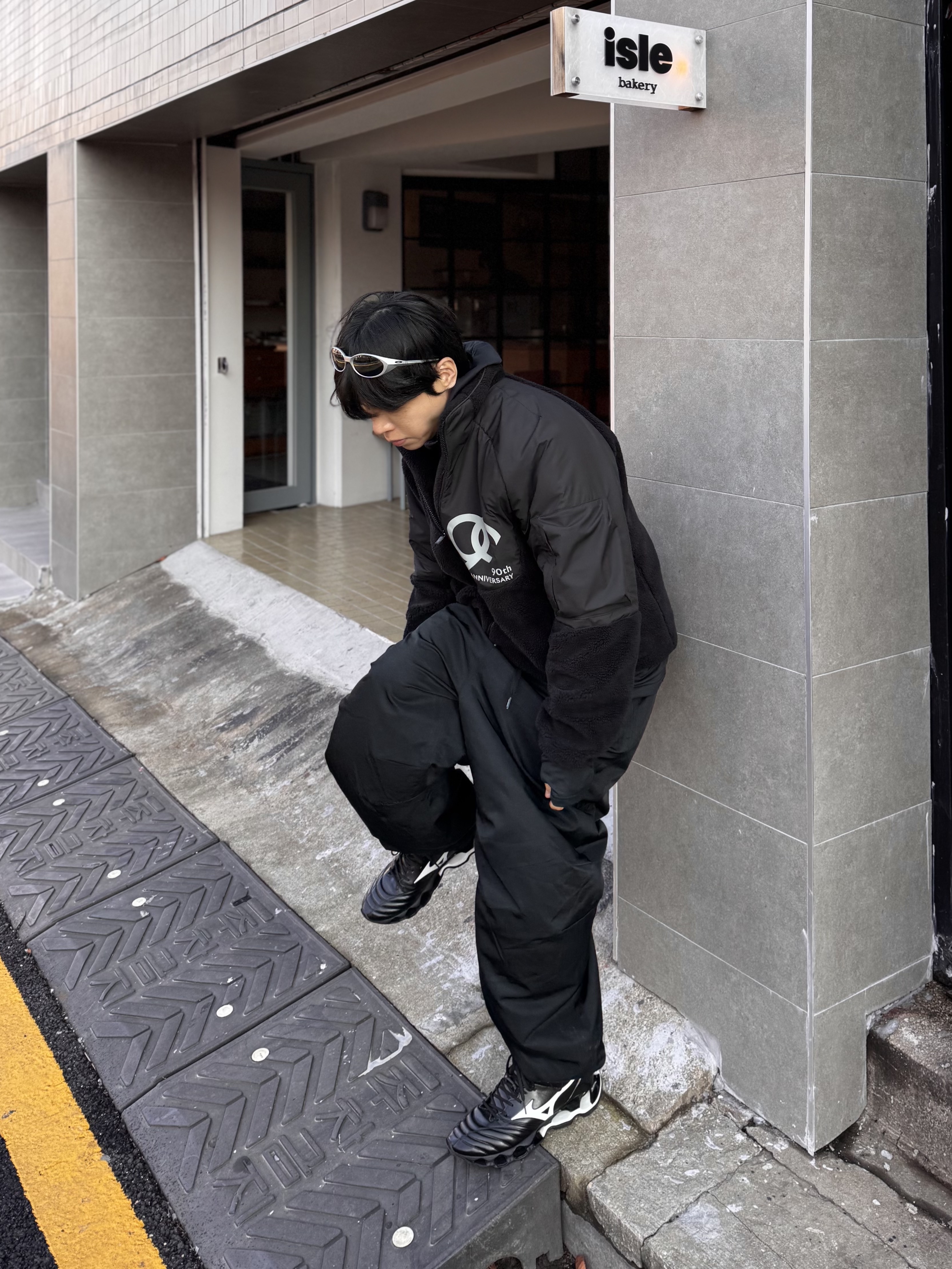 Nonnod Track Pants Black, Oakley Eye Jacket Redux Silver Frame Prizm Black Polarized Lenses High Bridge Fit 착용 스타일 - 1