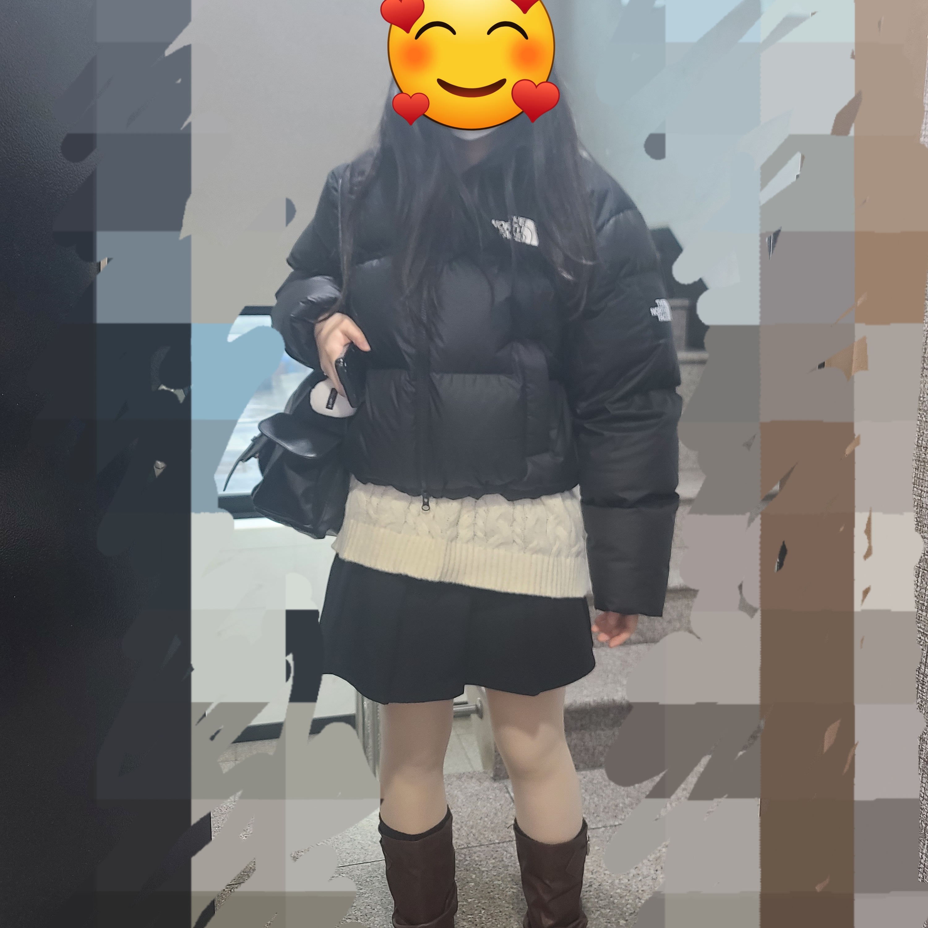 (W) The North Face White Label Novelty Nuptse Down Jacket Real Black 착용 스타일