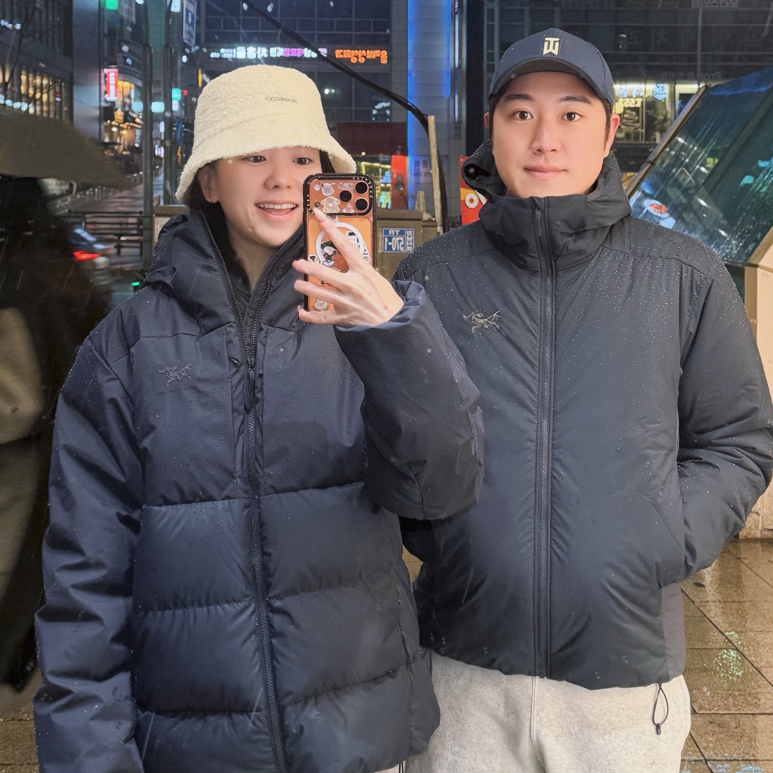 Arc'teryx Thorium SV Hoody Black Sapphire, Arc'teryx Atom SV Hoody Black Sapphire 착용 스타일