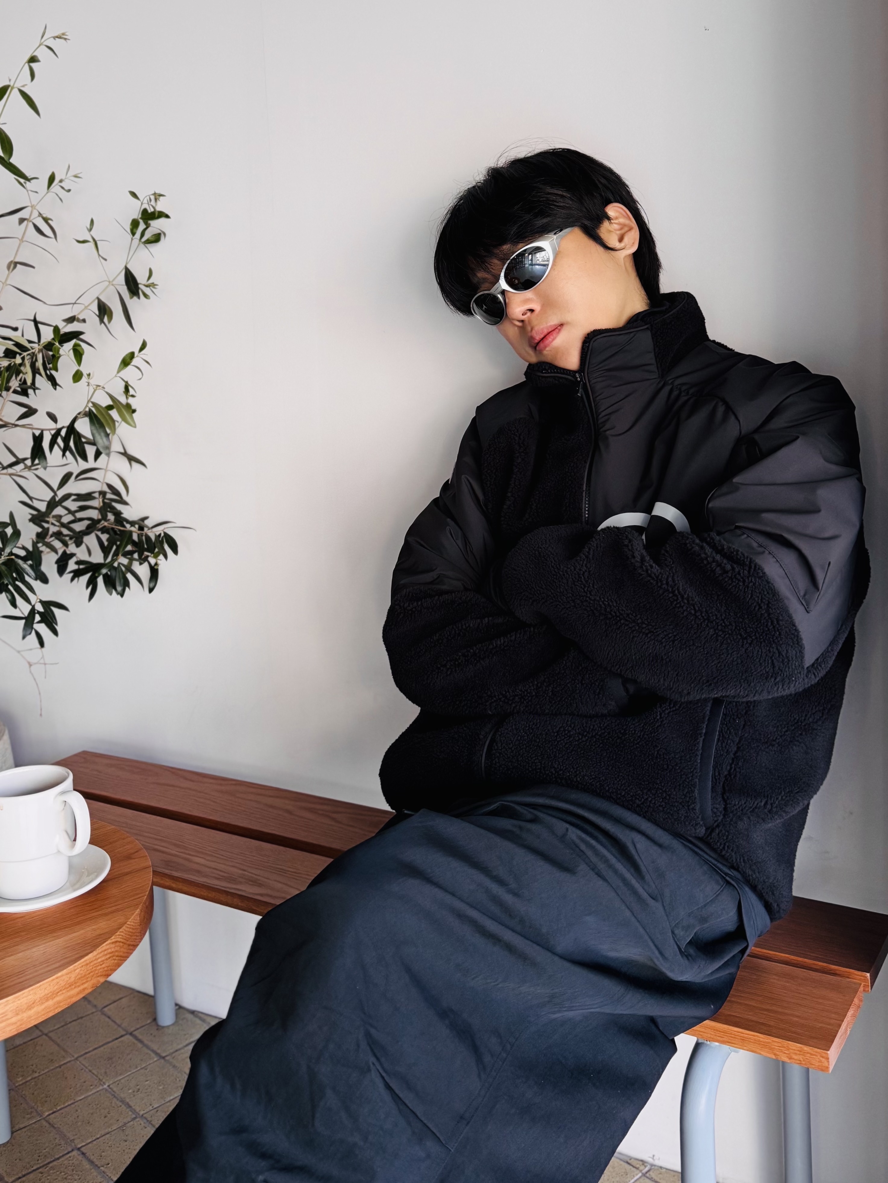 Nonnod Track Pants Black, Oakley Eye Jacket Redux Silver Frame Prizm Black Polarized Lenses High Bridge Fit 착용 스타일 - 7
