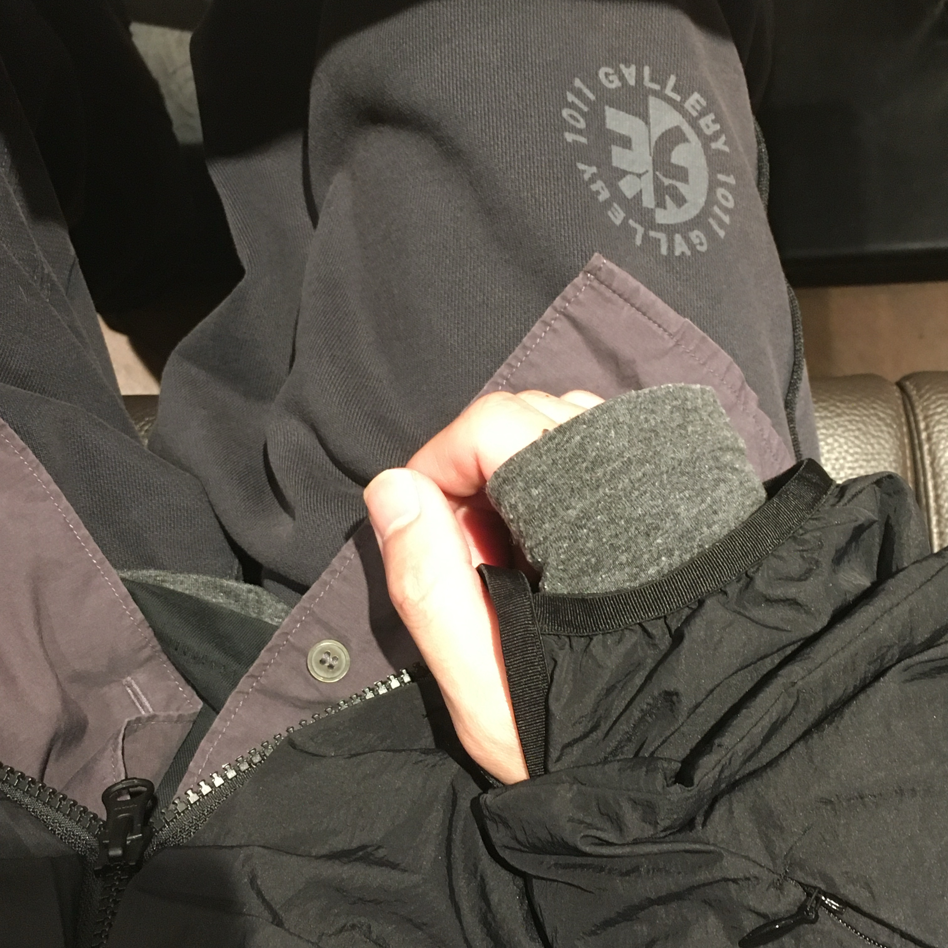 Polyteru 1011 Fatigue Sweatpants 1.2v Dark Purple Navy, Polyteru Light Puffer Jacket 1.5v Black 착용 스타일