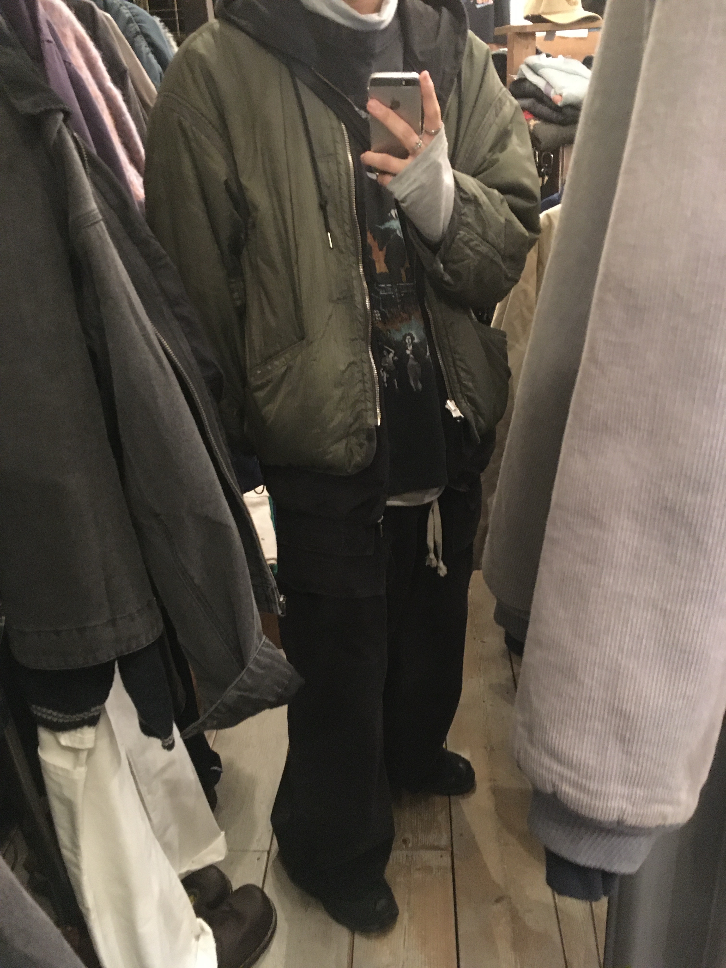 Polyteru Reversible Liner Jacket Used Olive + Quilted Green, CDG Logo Check Muffler Blue 착용 스타일 - 3