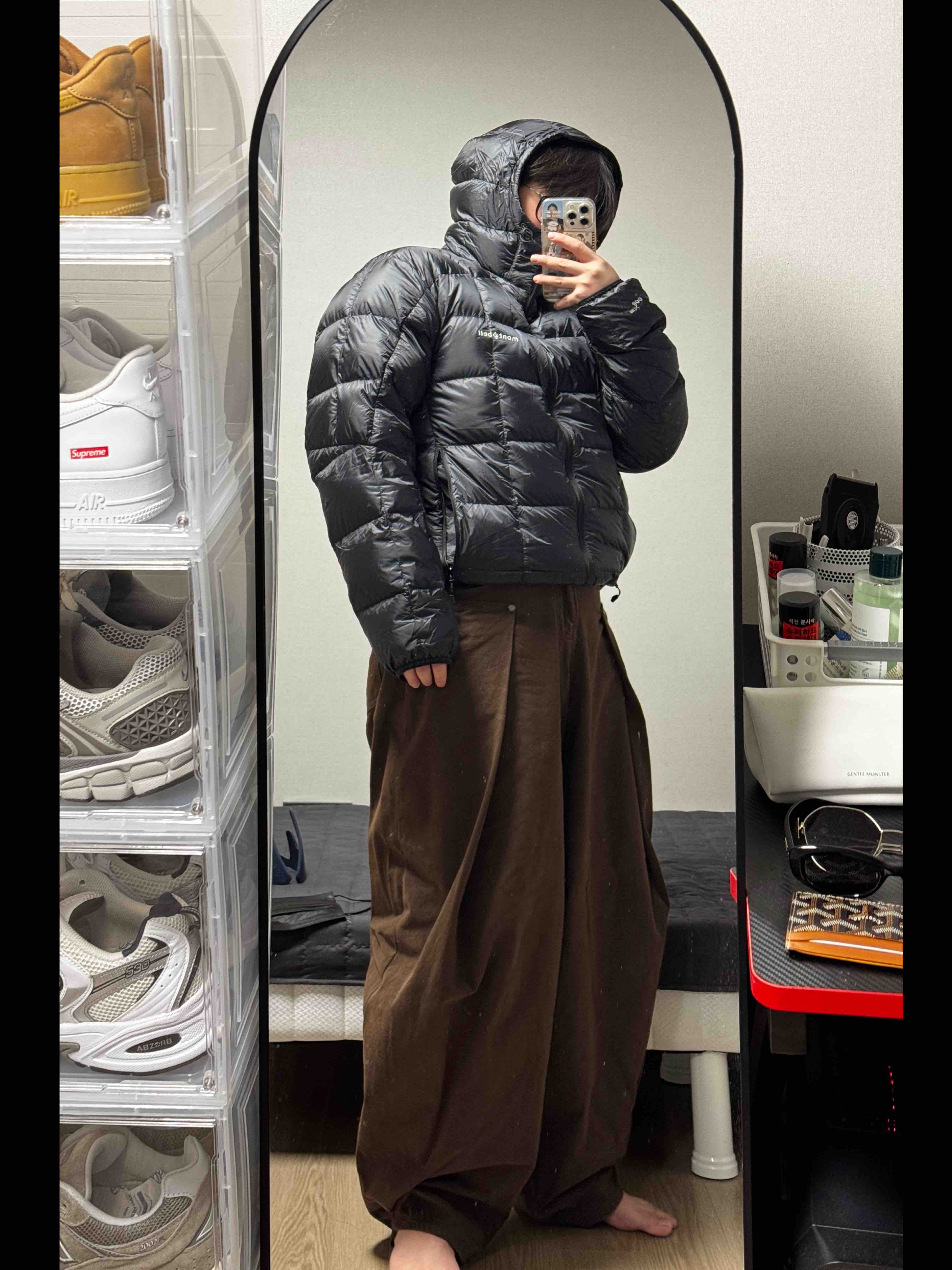 Montbell Superior Down Parka Black 착용 스타일 - 2