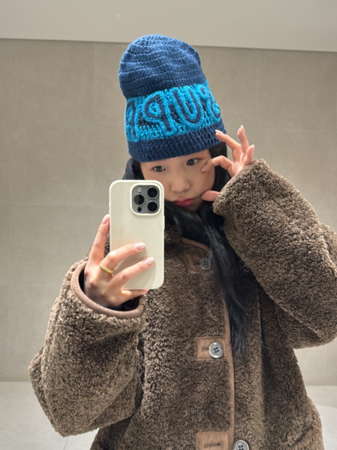 Supreme Box Logo Hooded Sweatshirt Black - 25FW, Supreme Crochet Logo Beanie Navy - 25FW 착용 스타일 - 2