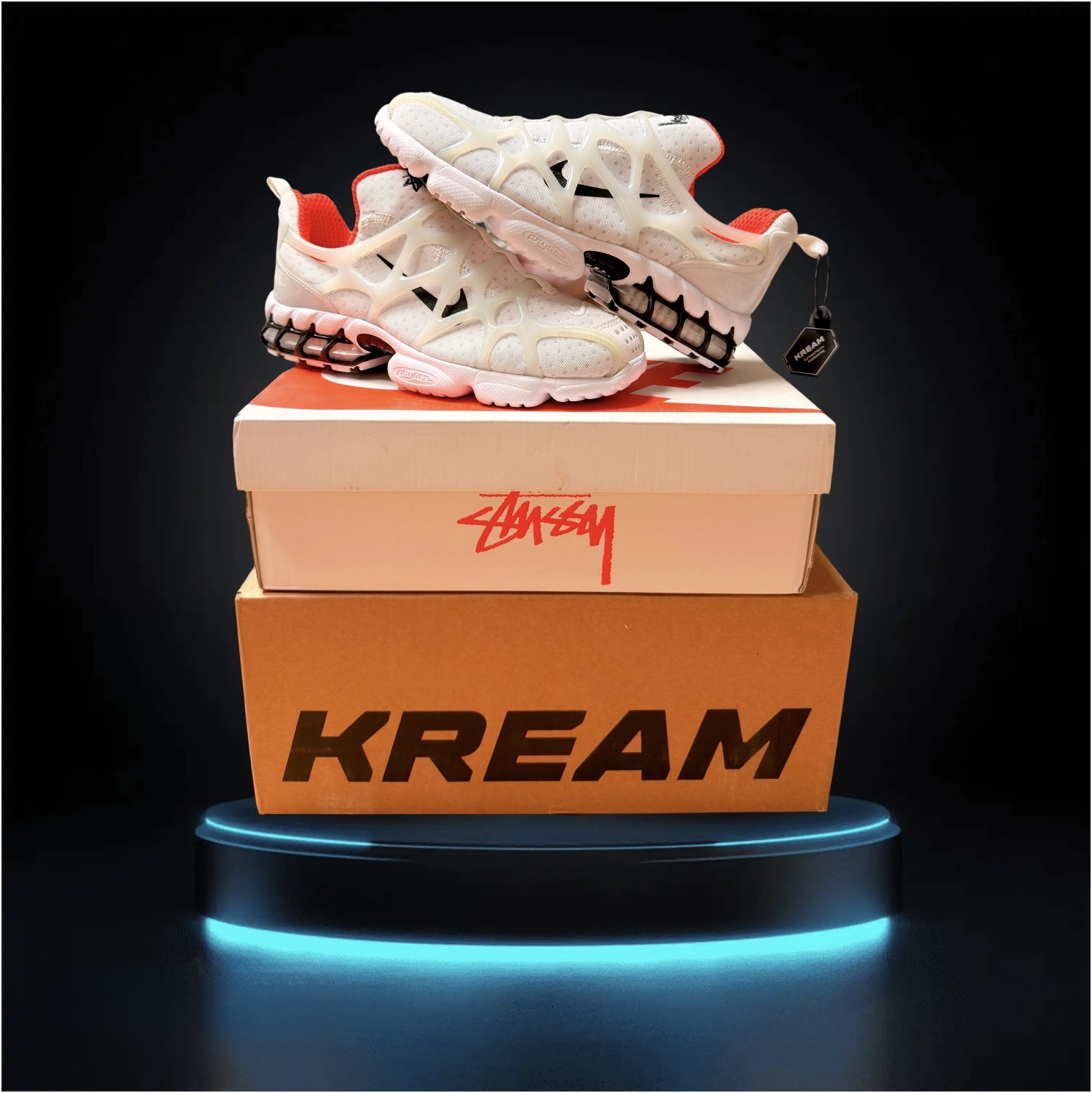 Nike x Stussy Air Zoom Spiridon Kukini White 착용 스타일
