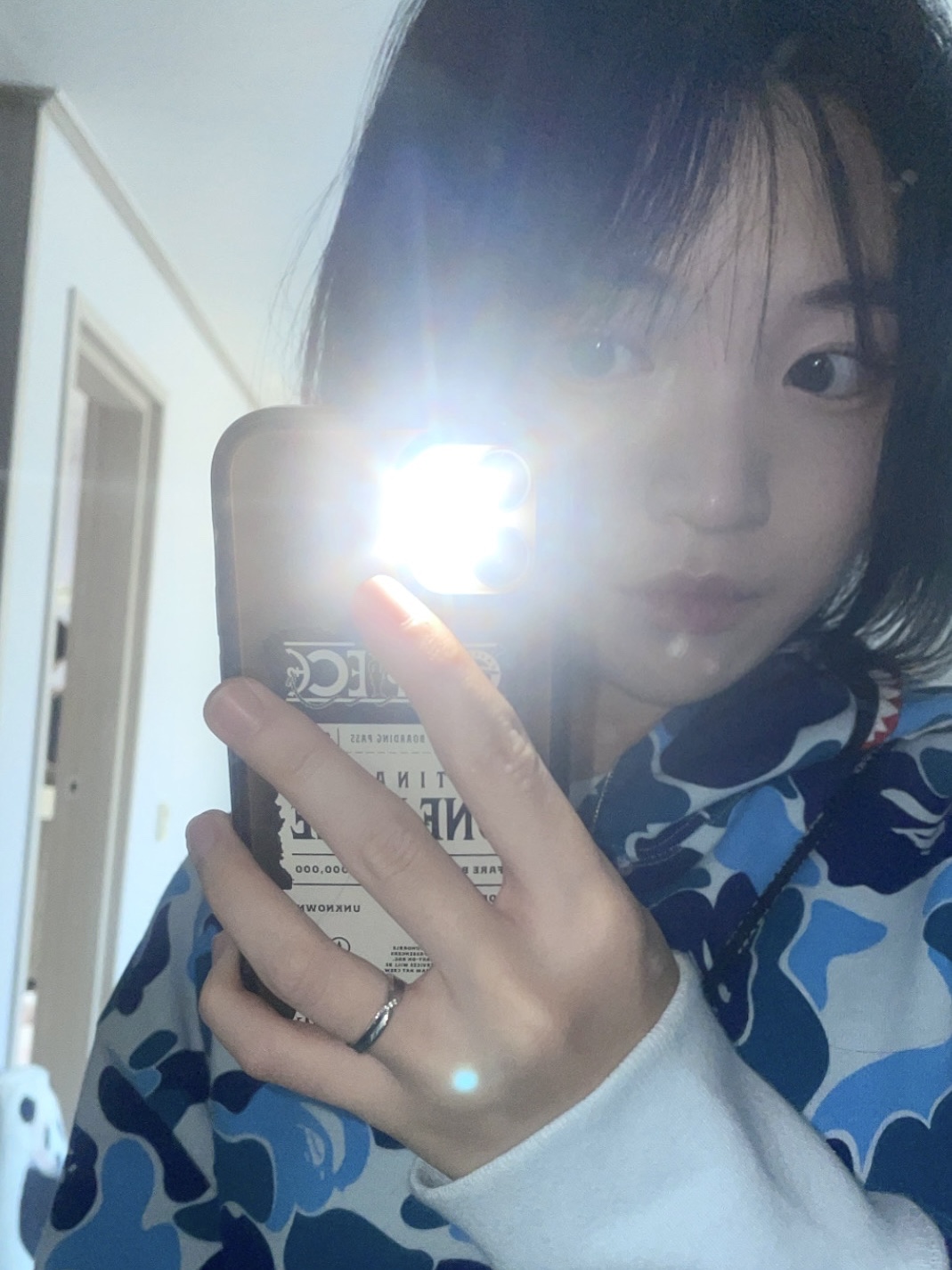 BAPE ABC Camo Crystal Stone Shark Full Zip Hoodie Blue, BAPE ABC Camo Shark Full Zip Hoodie Blue 착용 스타일