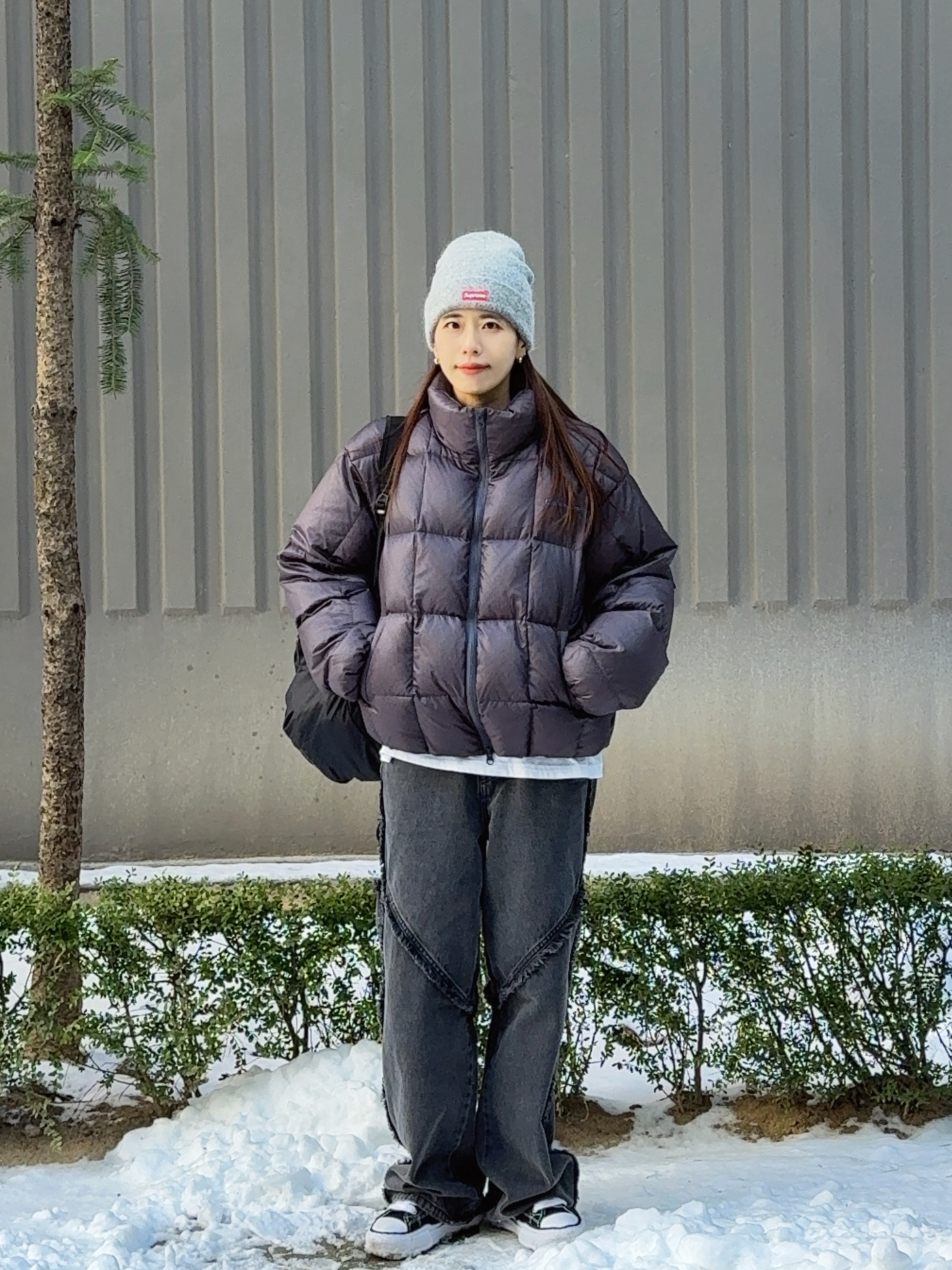 Supreme Mohair Beanie Heather Grey - 24FW, Maison Mihara Yasuhiro Peterson OG Sole Canvas Low Sneakers Black 착용 스타일 - 2