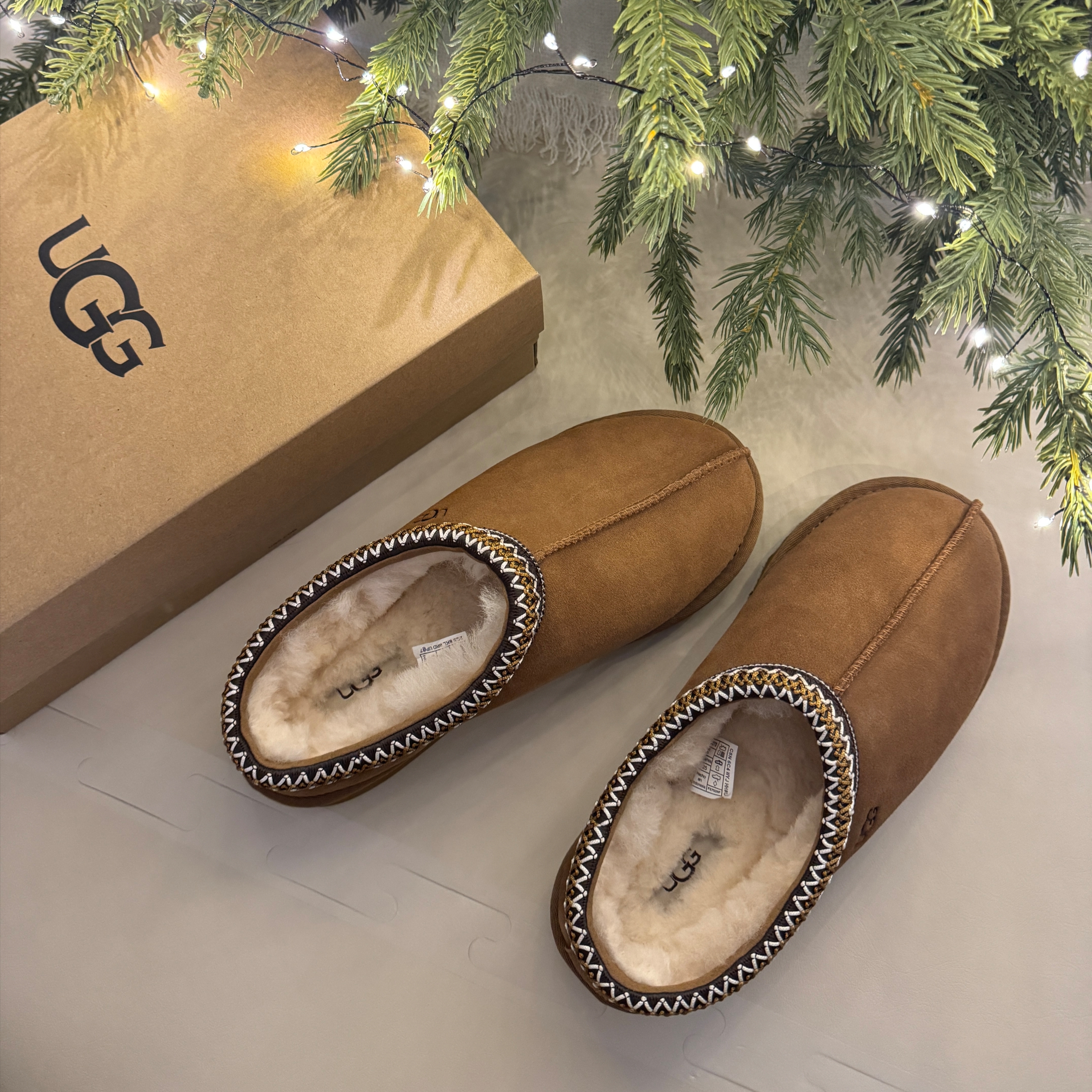 (W) UGG Tasman II Chestnut 착용 스타일