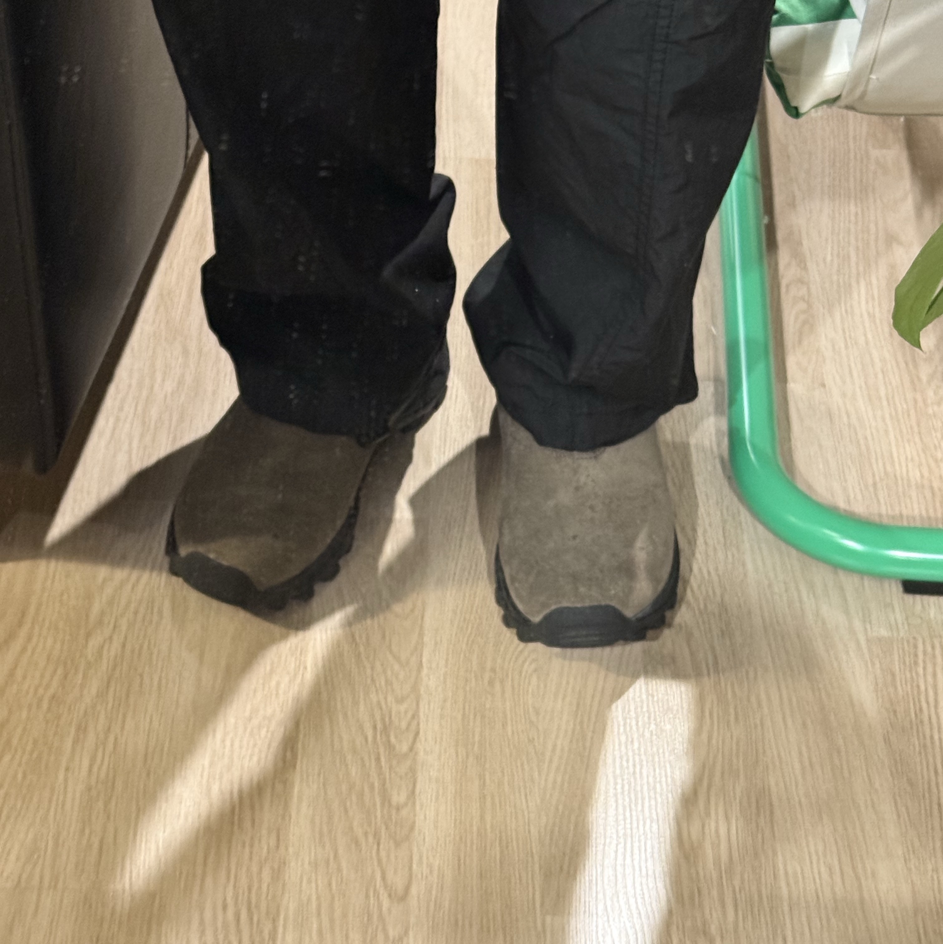 Merrell Winter Moc 3 Gunsmoke 착용 스타일