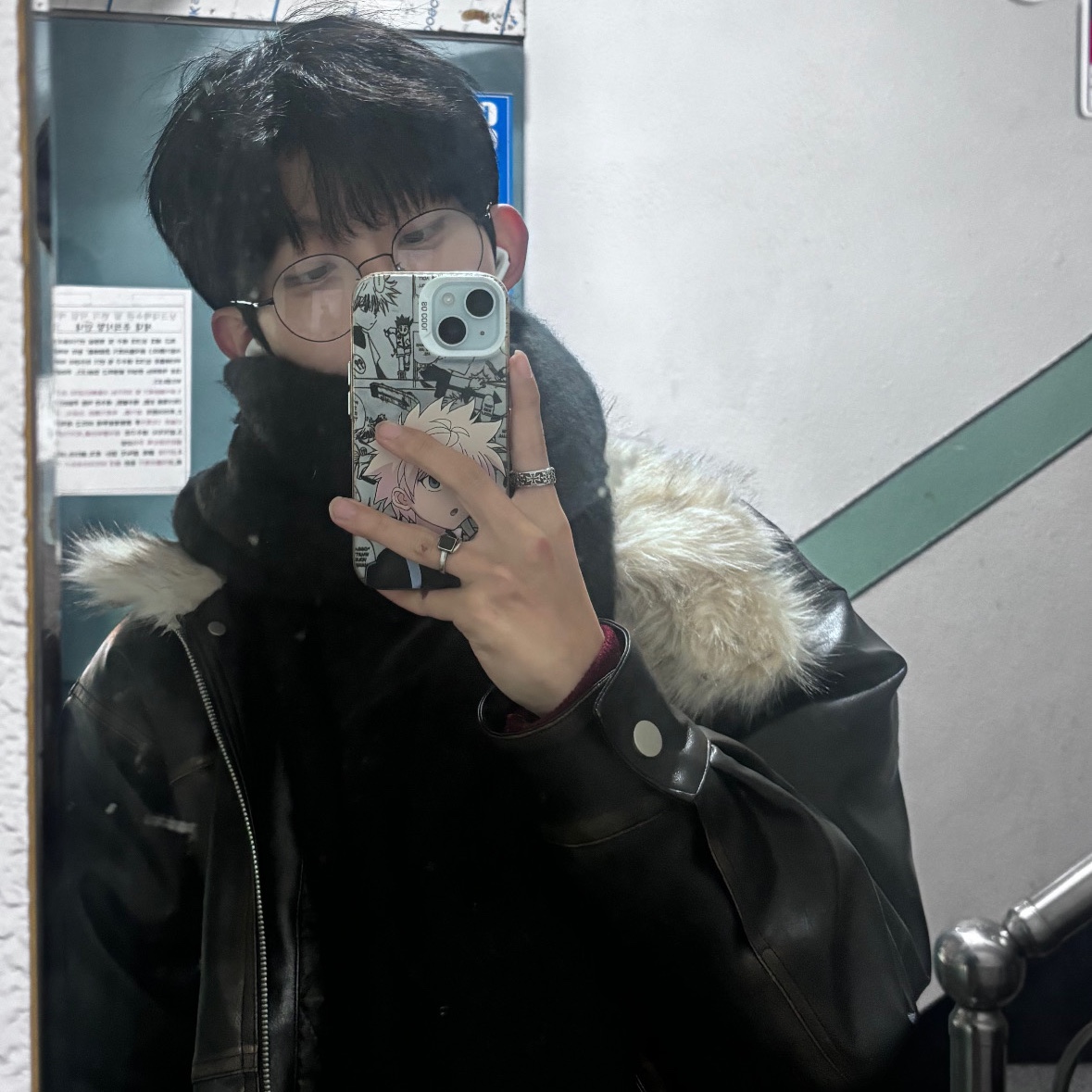 Roughneck Washed leather mustang jacket 착용 스타일 - 2