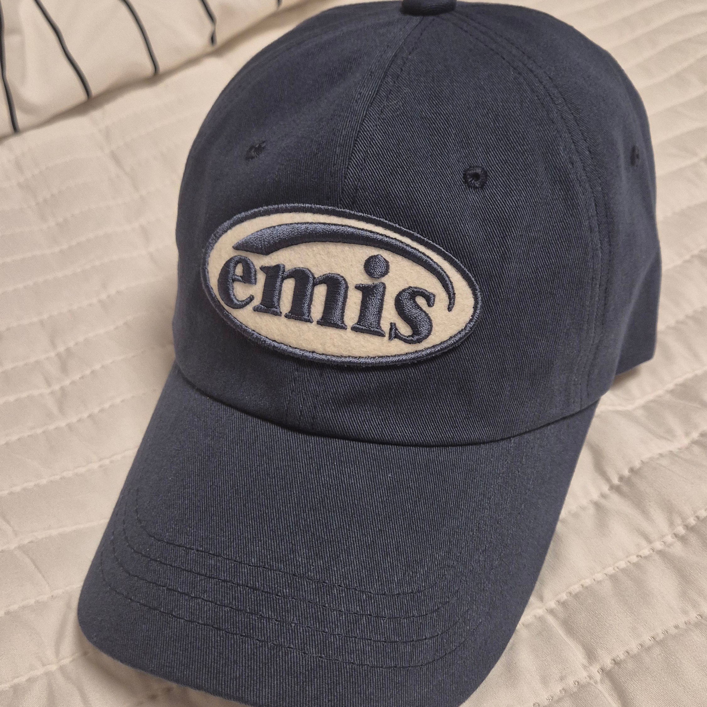 Emis Tone On Tone Wappen Ball Cap Navy 착용 스타일 - 2