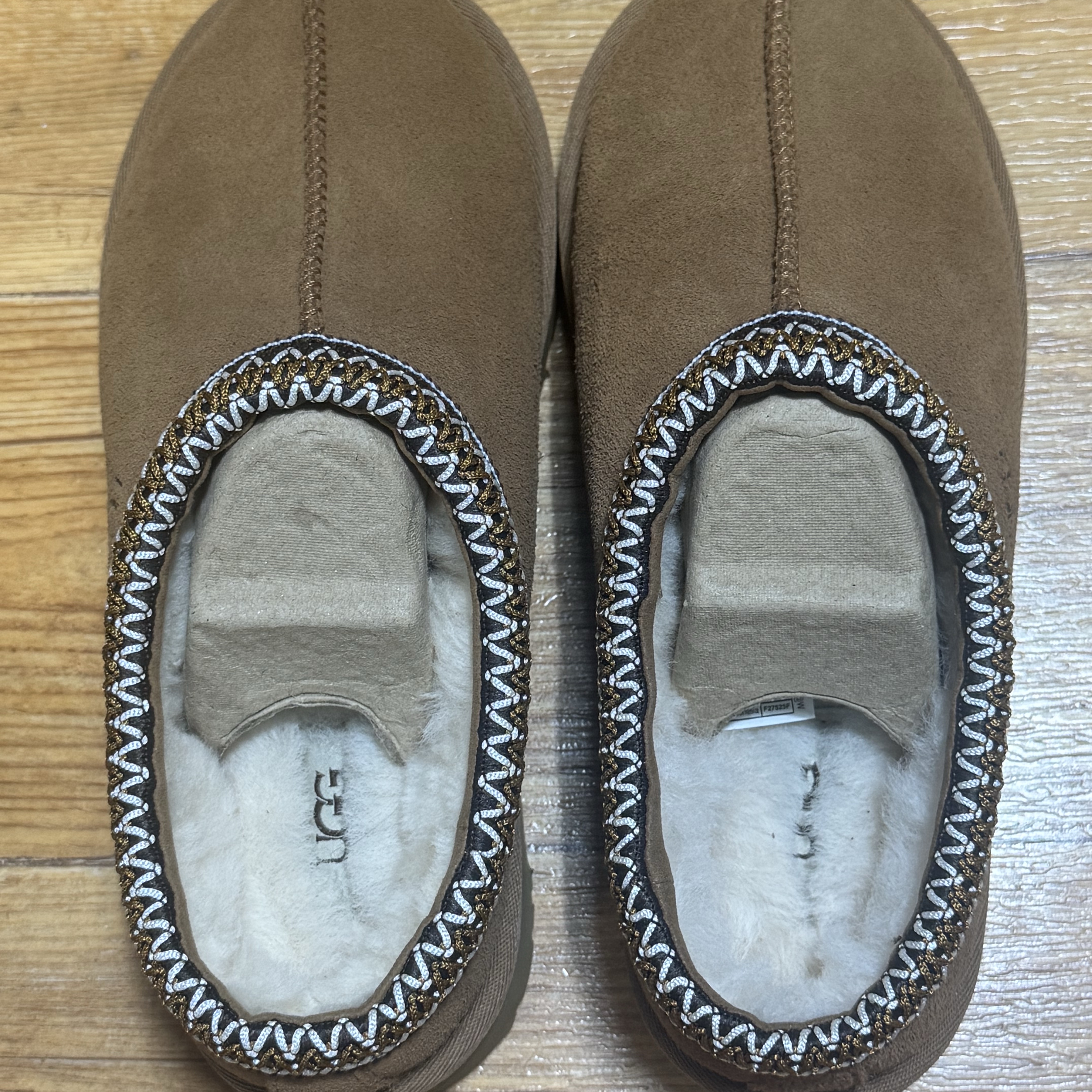 (W) UGG Tasman II Chestnut 착용 스타일 - 2