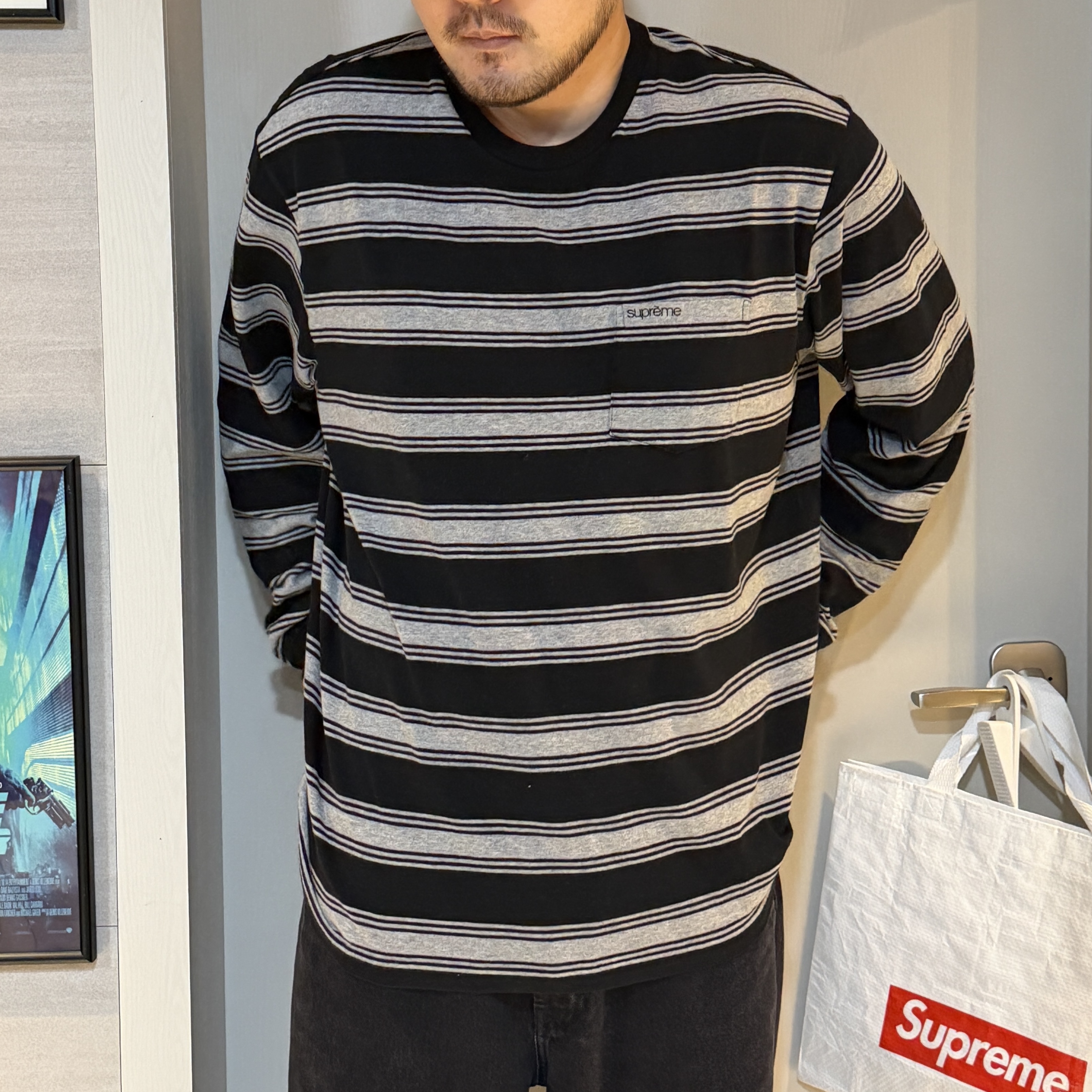 Supreme Stripe Pocket L/S Top Black - 25FW 착용 스타일 - 1