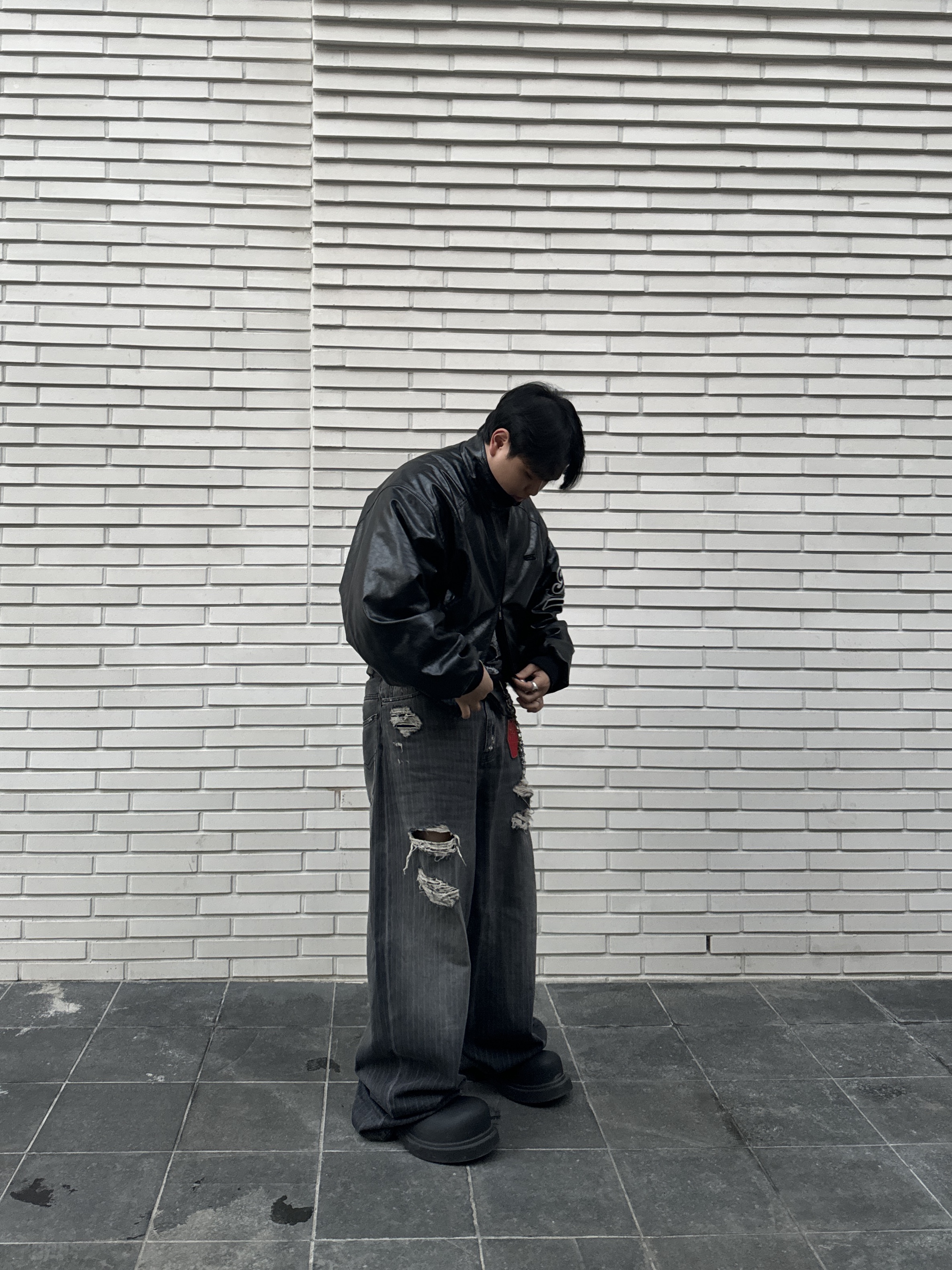Balenciaga Steroid Derby Black 착용 스타일