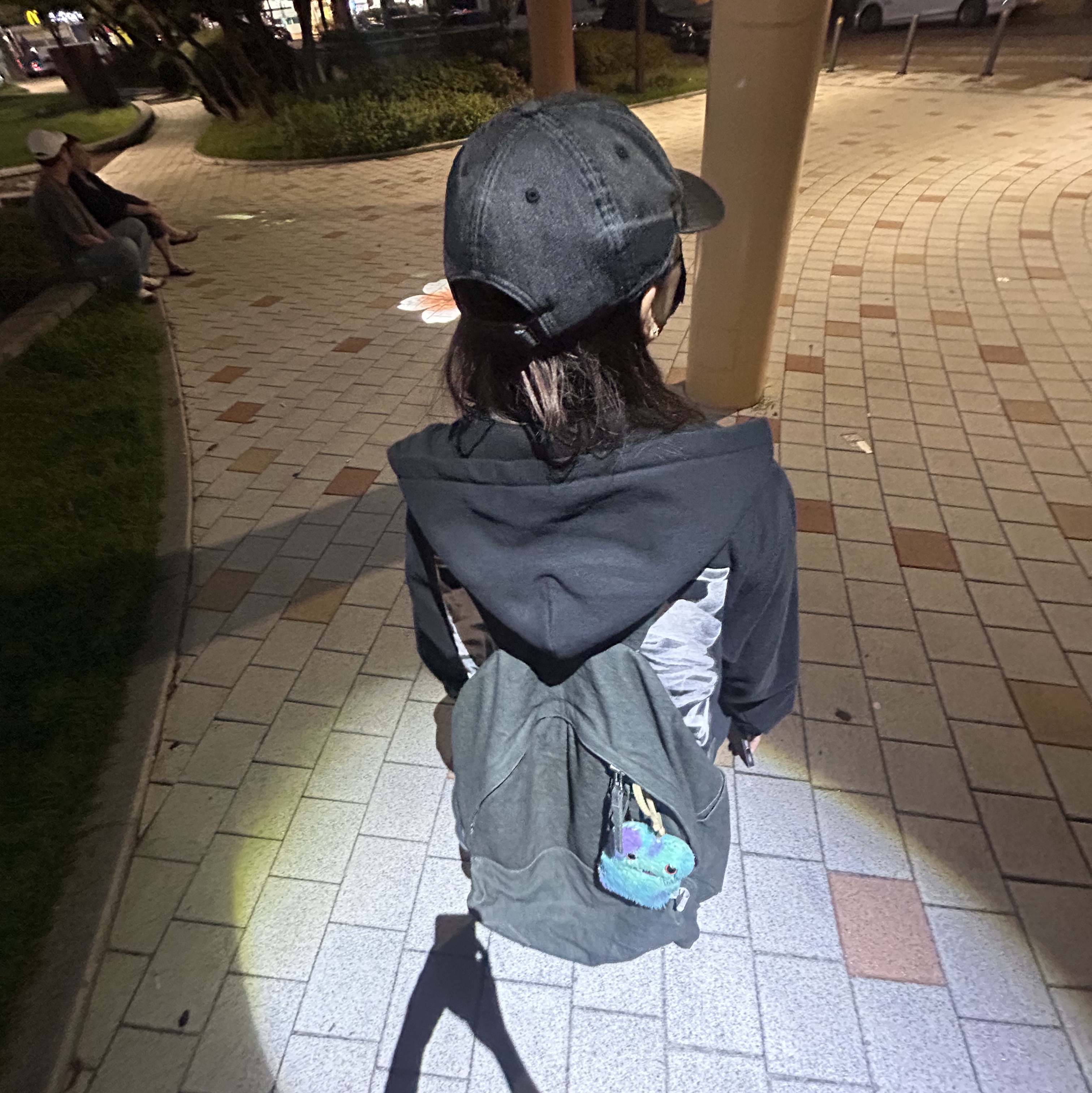 Stussy Rib Cage Zip Hoodie Black White, Stussy Canvas Backpack Washed Black 착용 스타일 - 2