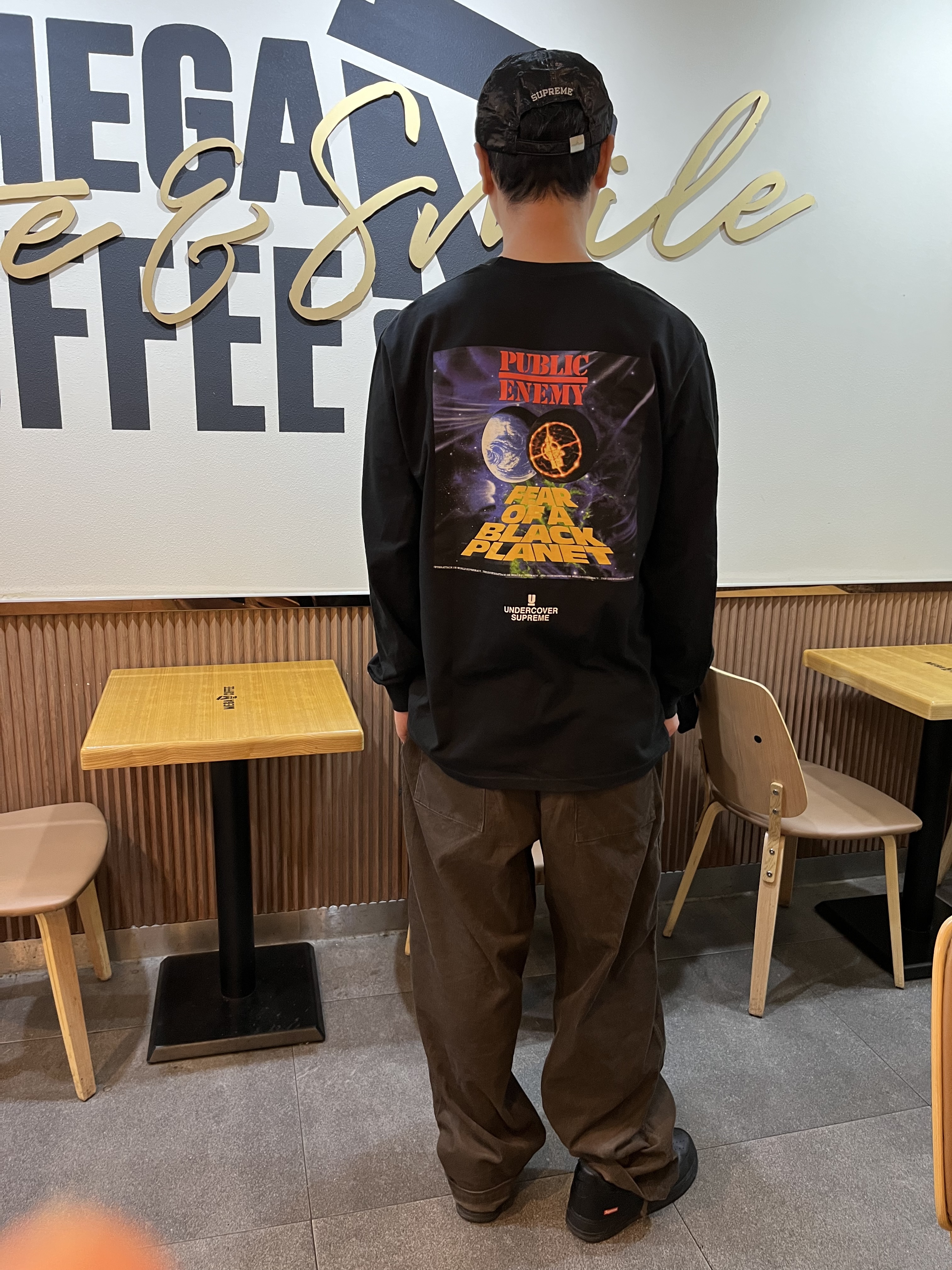 Supreme x Stone Island New Silk Light 6-Panel Black - 19SS 착용 스타일 - 2