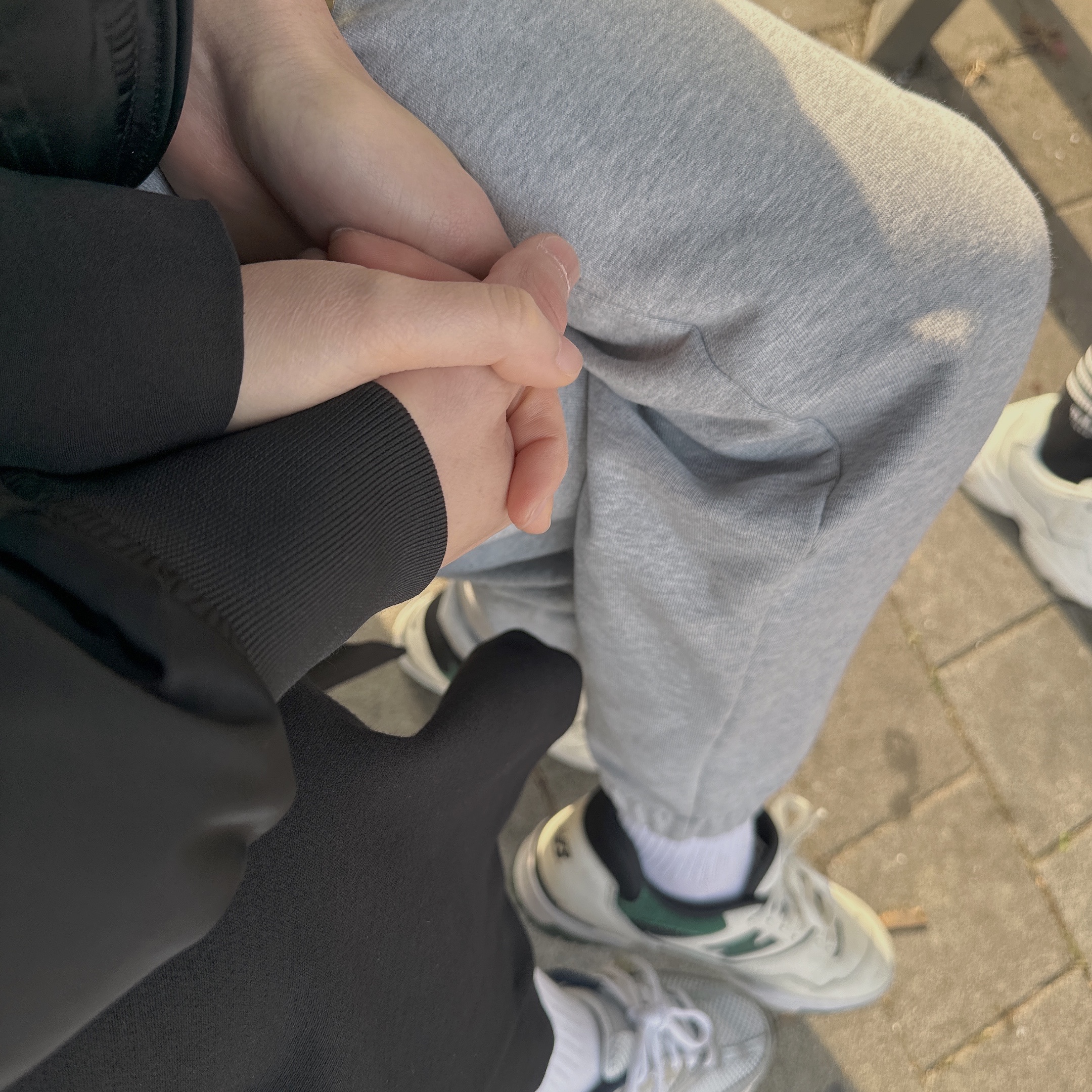 New Balance 530 Steel Grey 착용 스타일