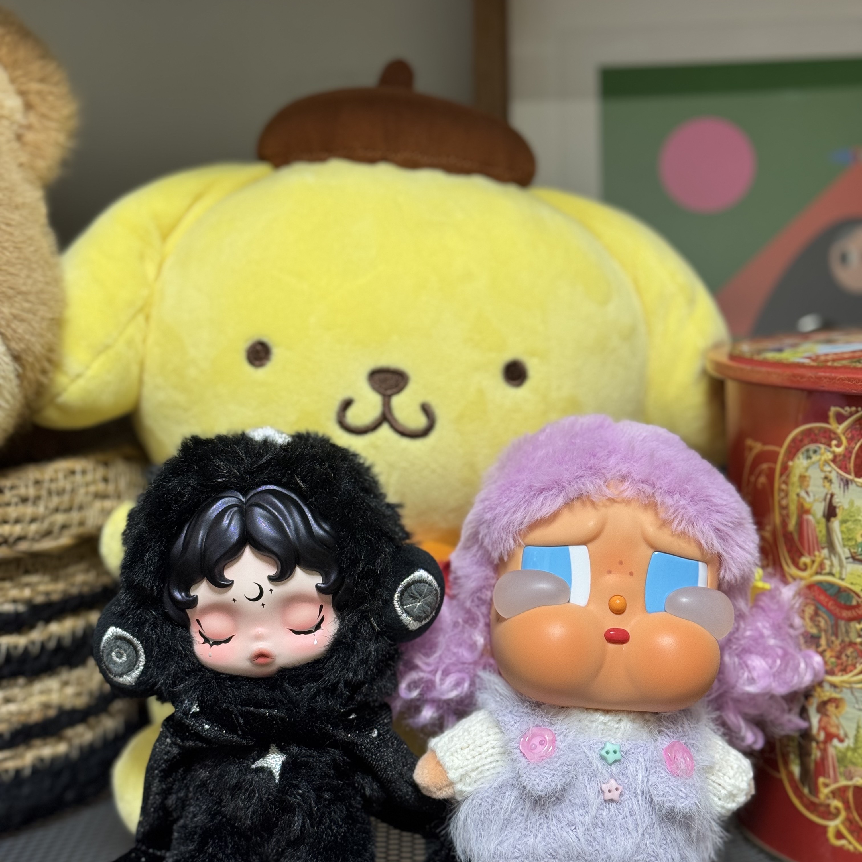 Pop Mart Skullpanda You Found Me ! Series Plush Doll Pendant Darkness (Opened Case), Pop Mart Crybaby Vacation Mode On Series Vinyl Plush Pendant Let's Surf (Opened Case) 착용 스타일 - 2