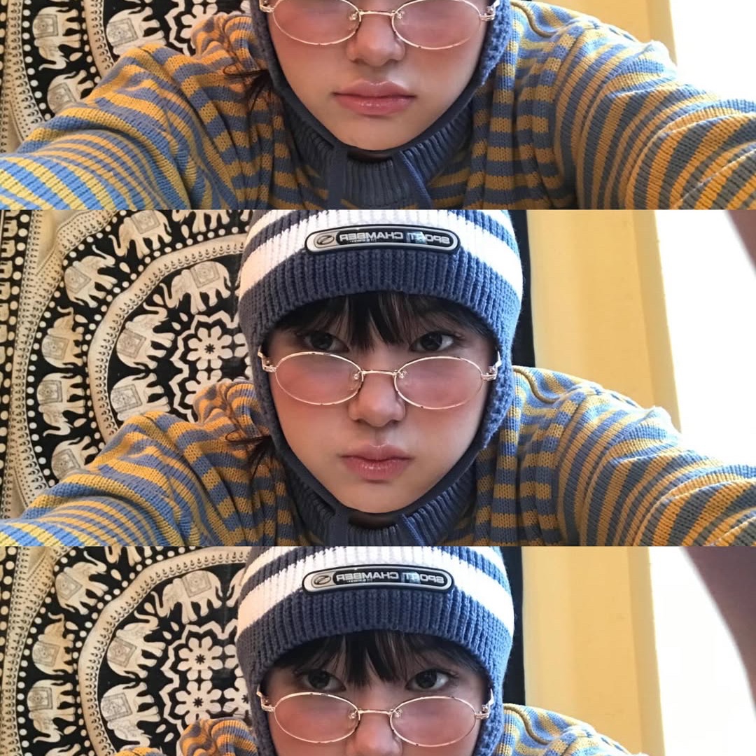 SPORT CHAMBER Superwide Carpenter Denim Pants Blue, SPORT CHAMBER Route Earflap Beanie Navy 착용 스타일 - 2