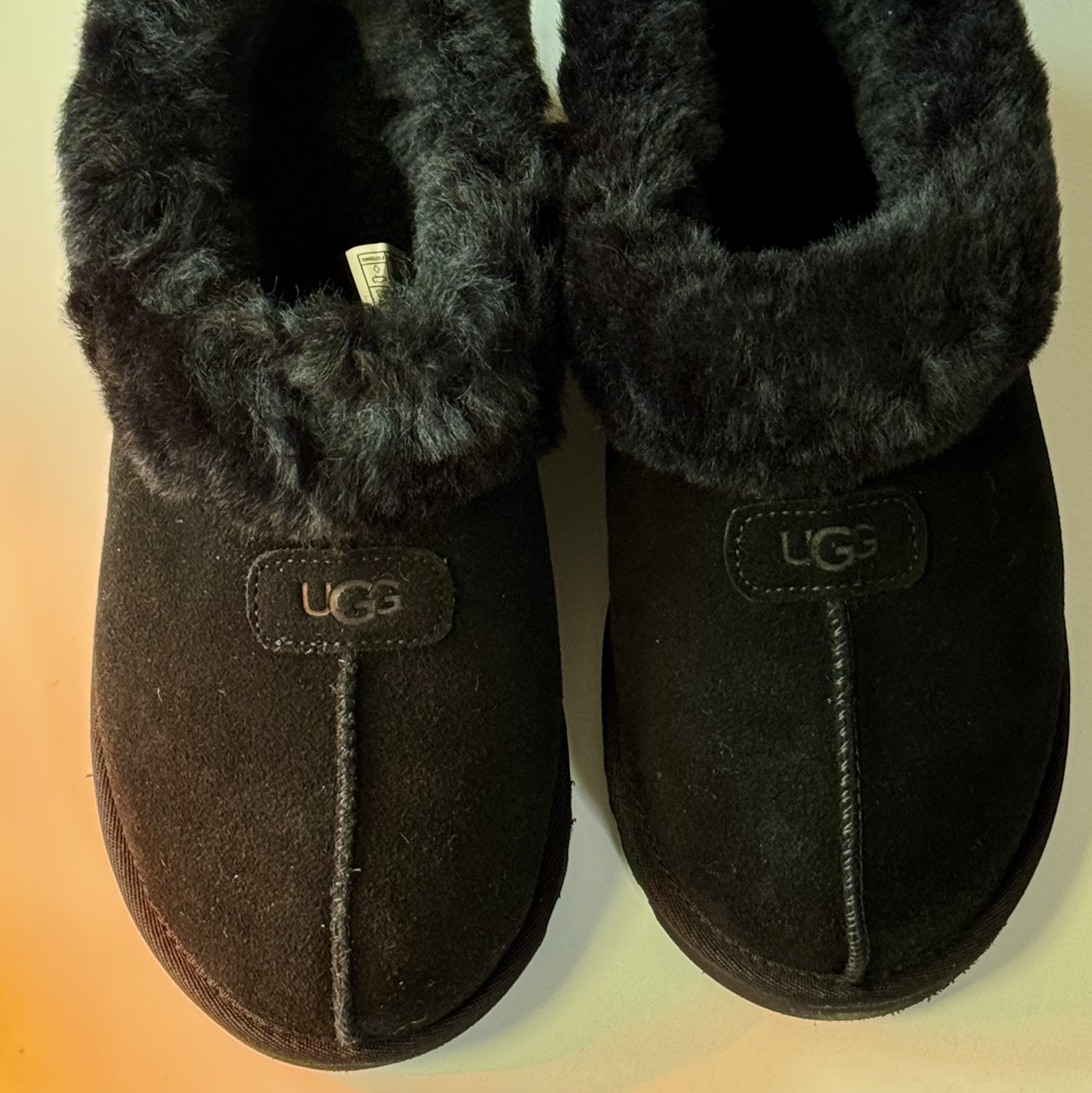 (W) UGG Tazzette Slipper Black, (W) UGG Tazzette Slipper Chestnut 착용 스타일 - 2