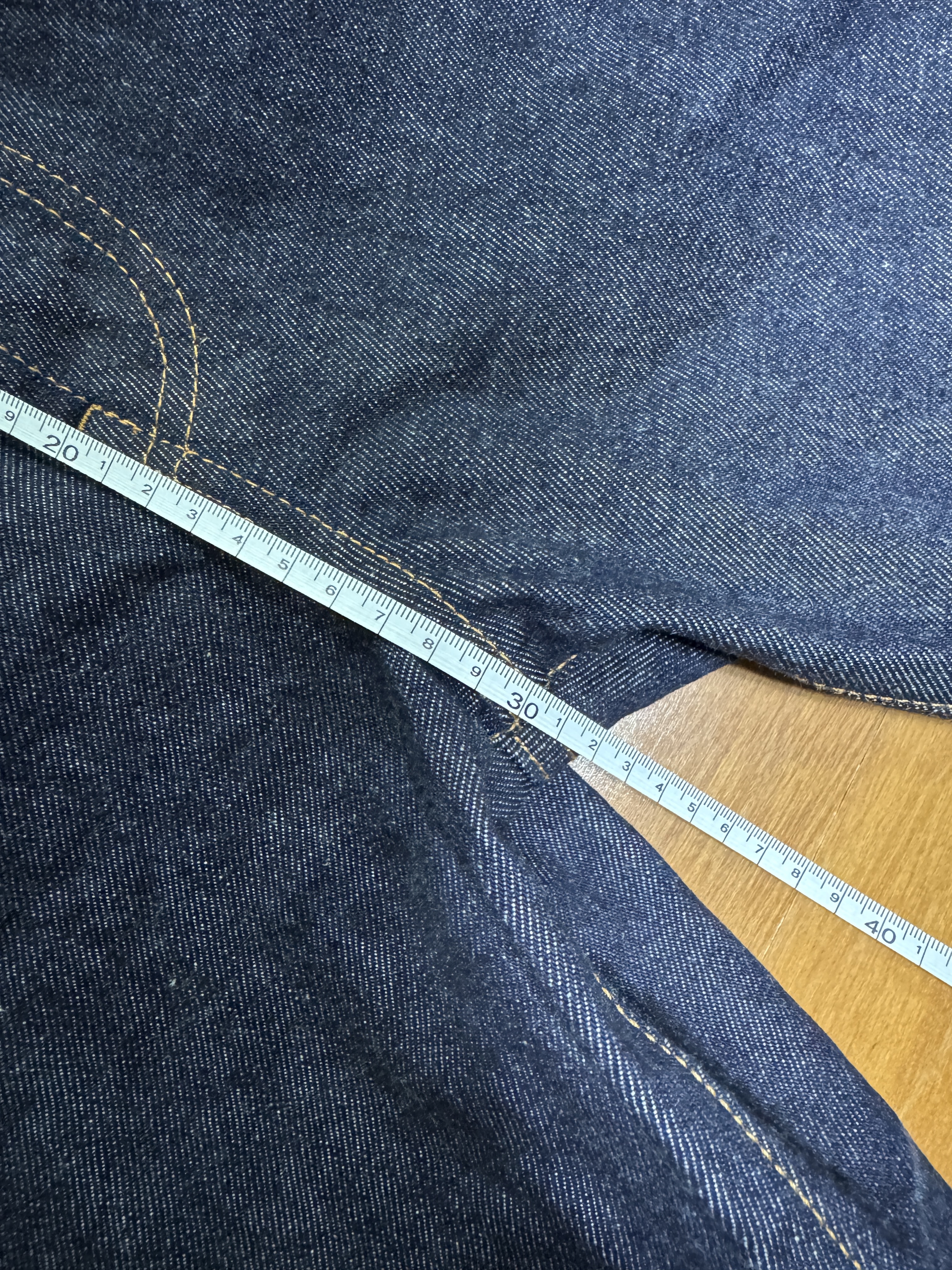 Supreme Rigid Loose Fit Selvedge Jean Rigid Indigo - 25FW 착용 스타일 - 5