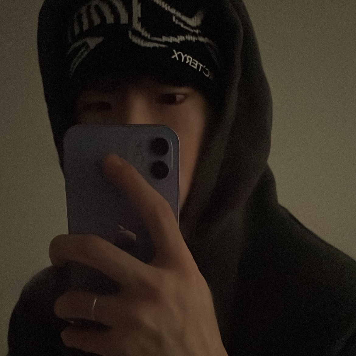 Arc'teryx Bird Head Toque Orca 착용 스타일