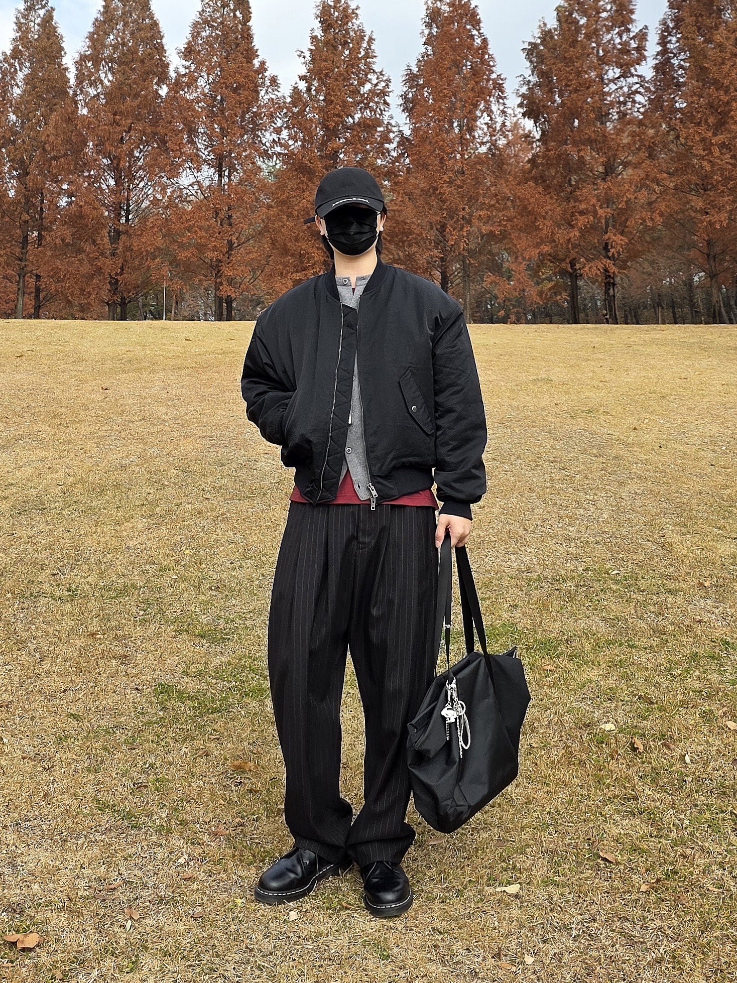 noun Wide Tapered Pants Stripe Black, Dr. Martens 1461 Smooth Black 착용 스타일 - 1