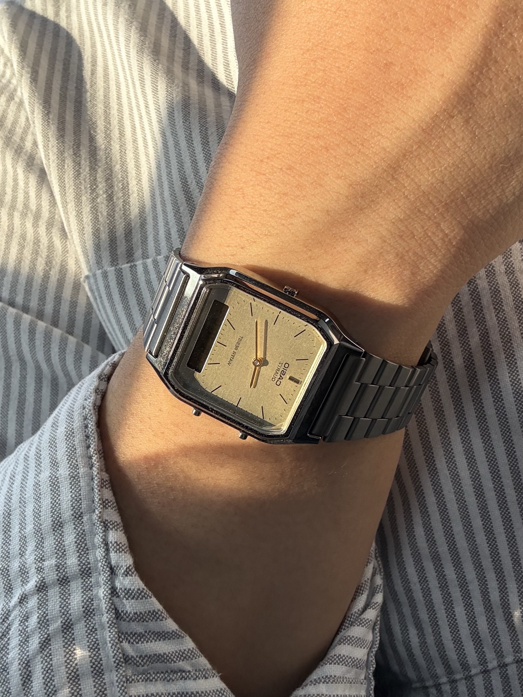Casio AQ-230GG-9A 착용 스타일