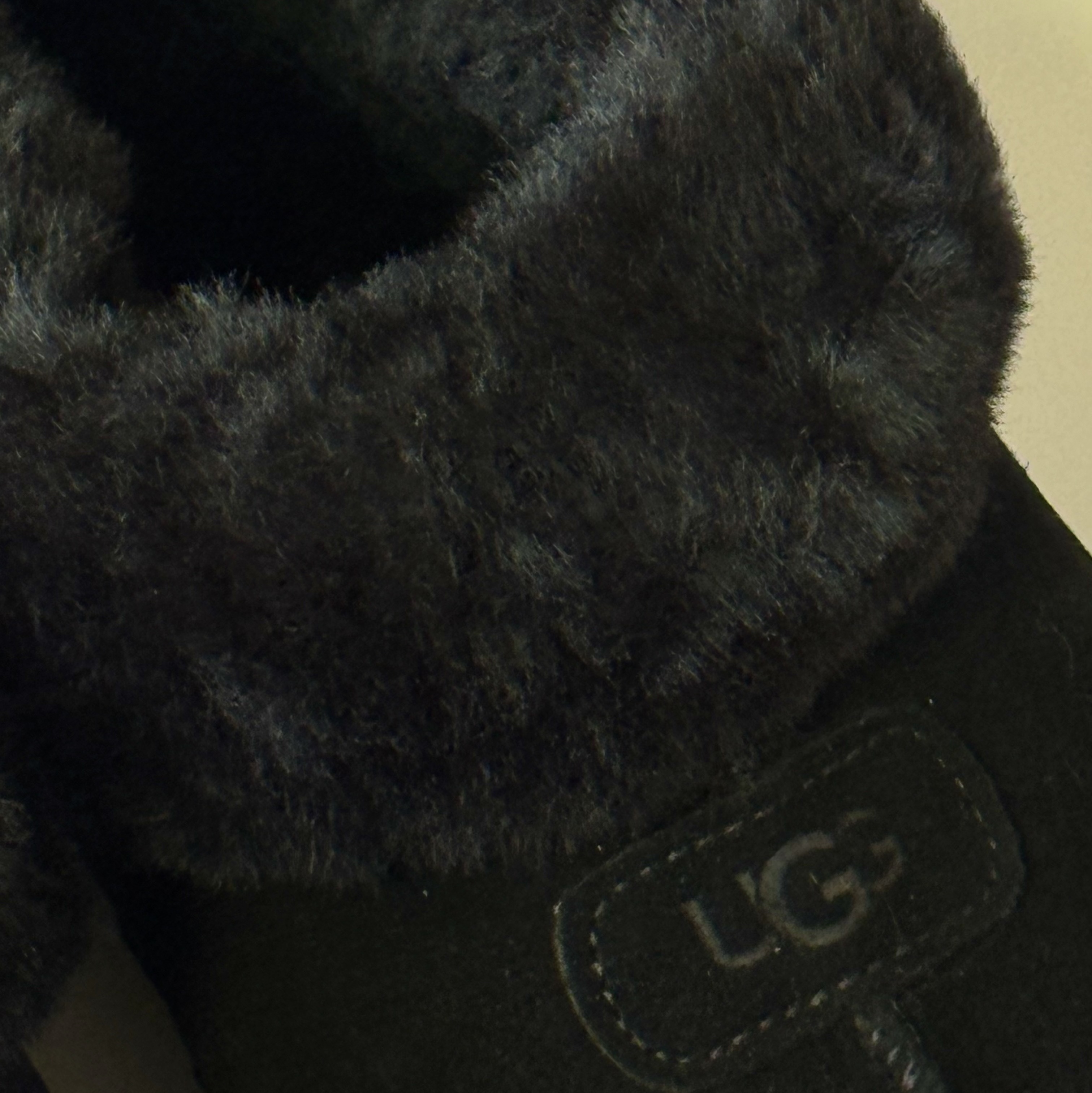 (W) UGG Tazzette Slipper Black, (W) UGG Tazzette Slipper Chestnut 착용 스타일 - 3