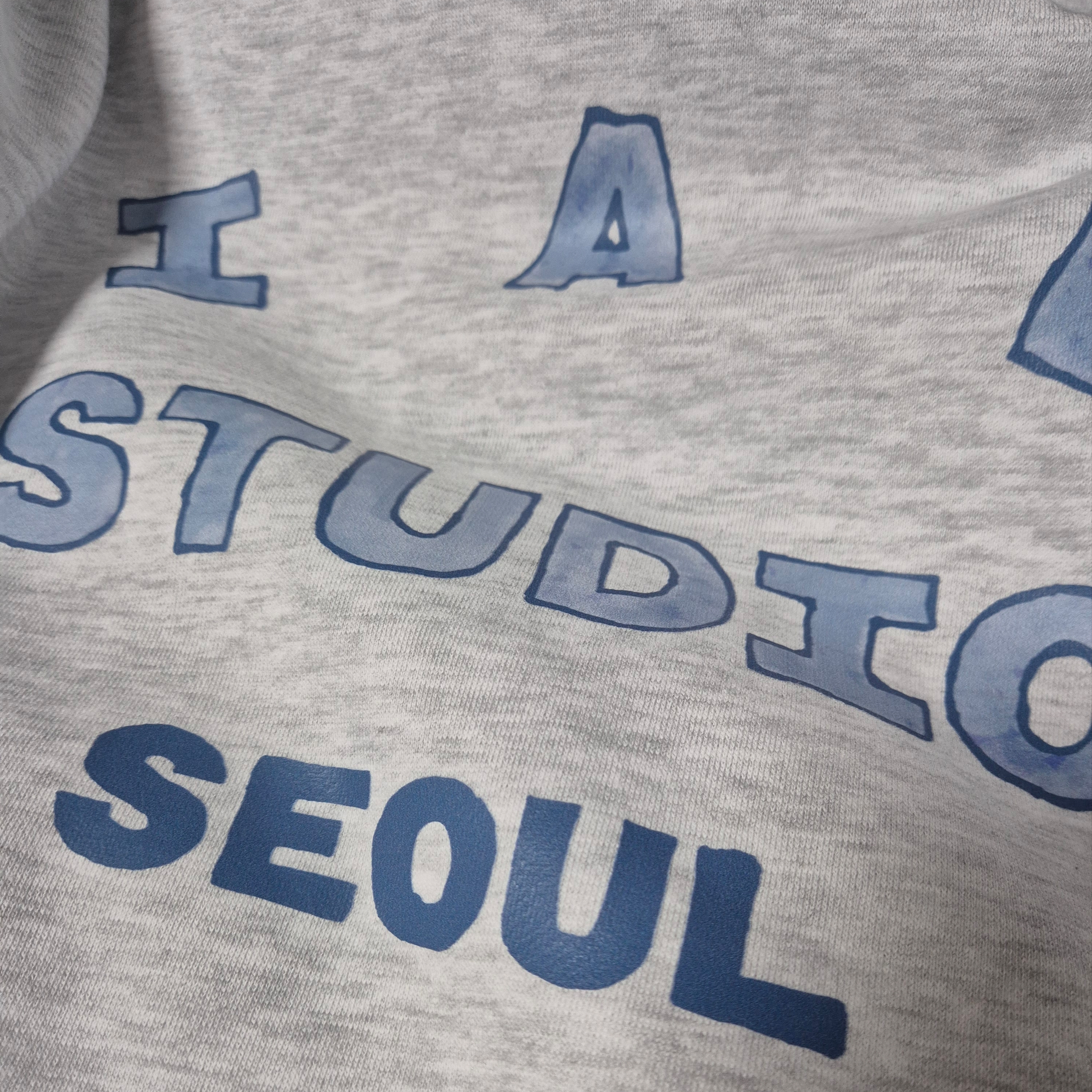 IAB Studio Seoul Hoodie Light Gray 착용 스타일 - 2