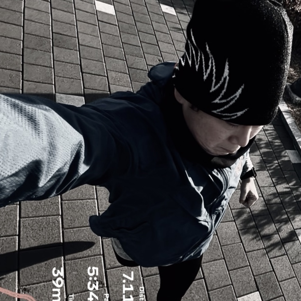 UVU Merino Beanie Black 착용 스타일