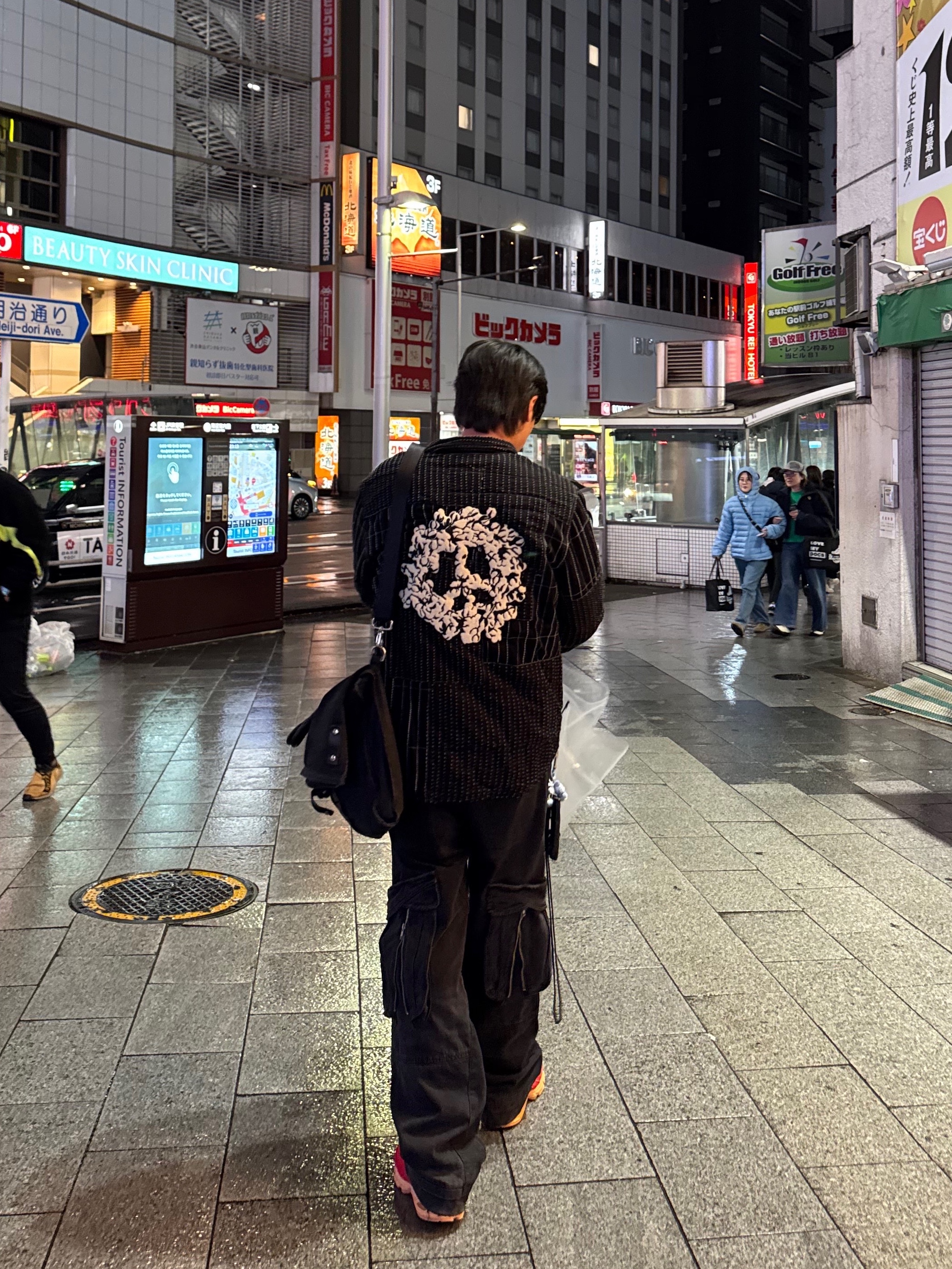 Denim Tears Peace Patchwork Padded Jacket Black 착용 스타일